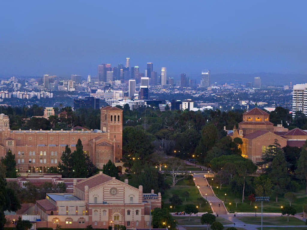 UCLA campus, dusk, historic brick buildings, SD Desktop Wallpaper