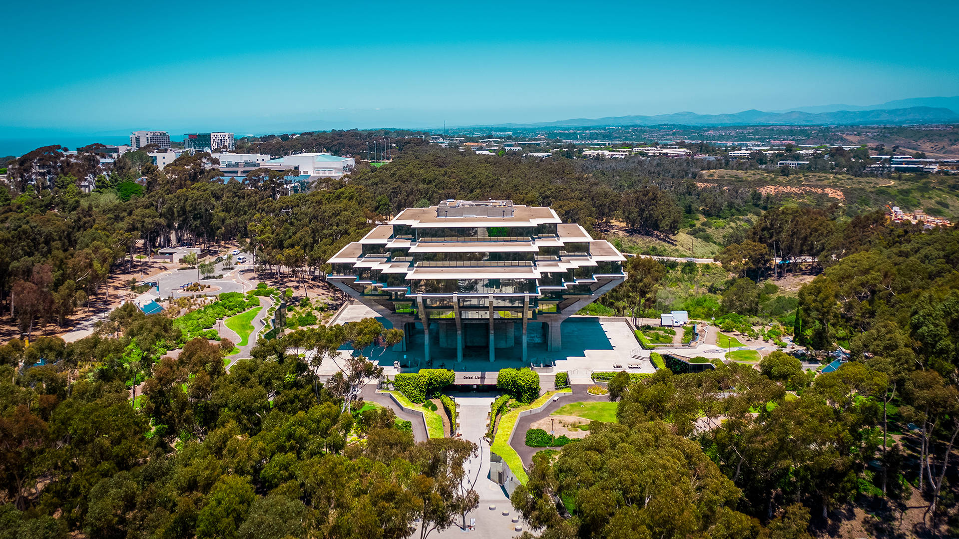 UCSD, aerial view, modern glass and concrete building, Full HD Desktop Wallpaper