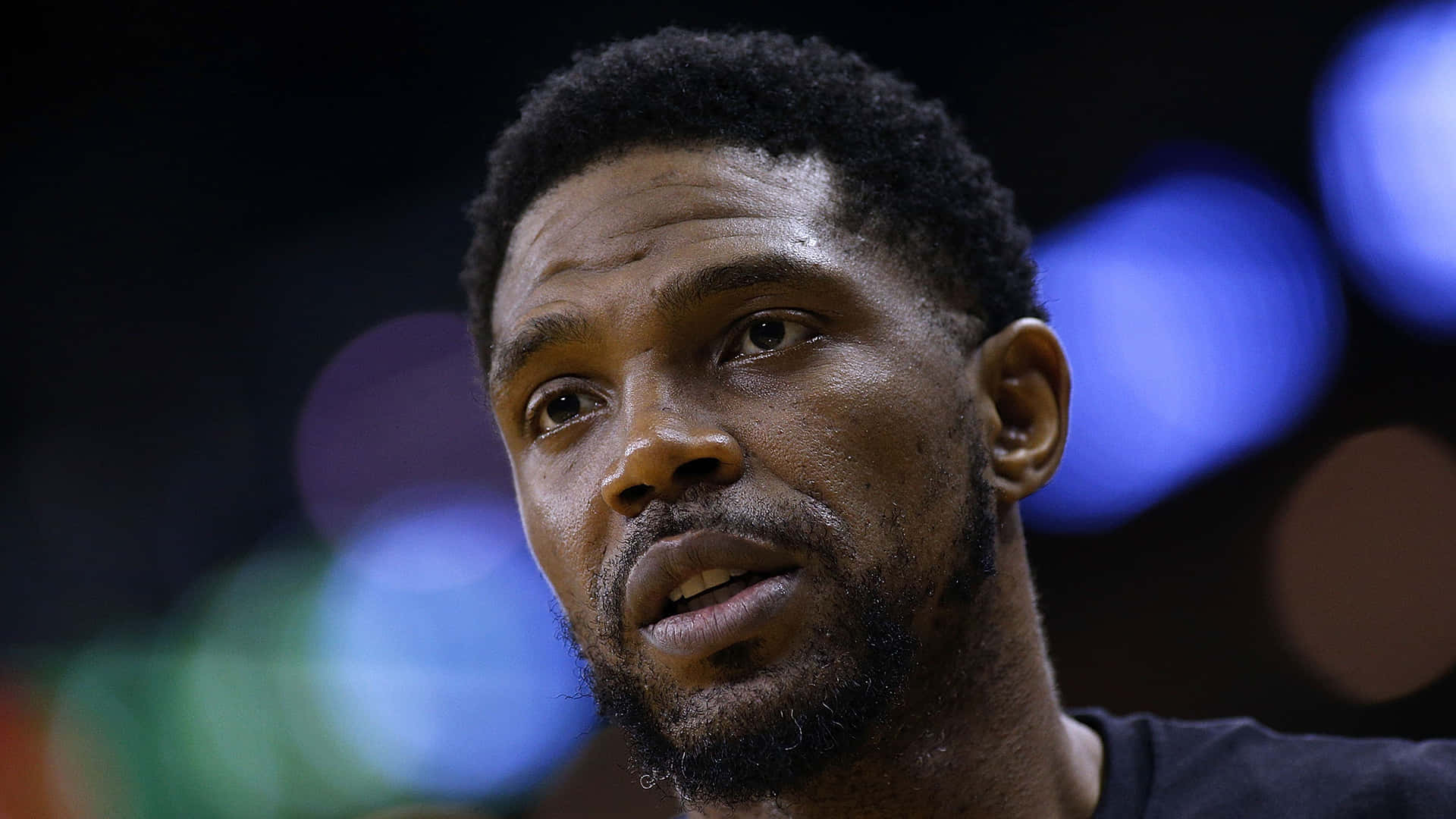 Udonis Haslem, dark beard, blurred arena background, Full HD Desktop Wallpaper
