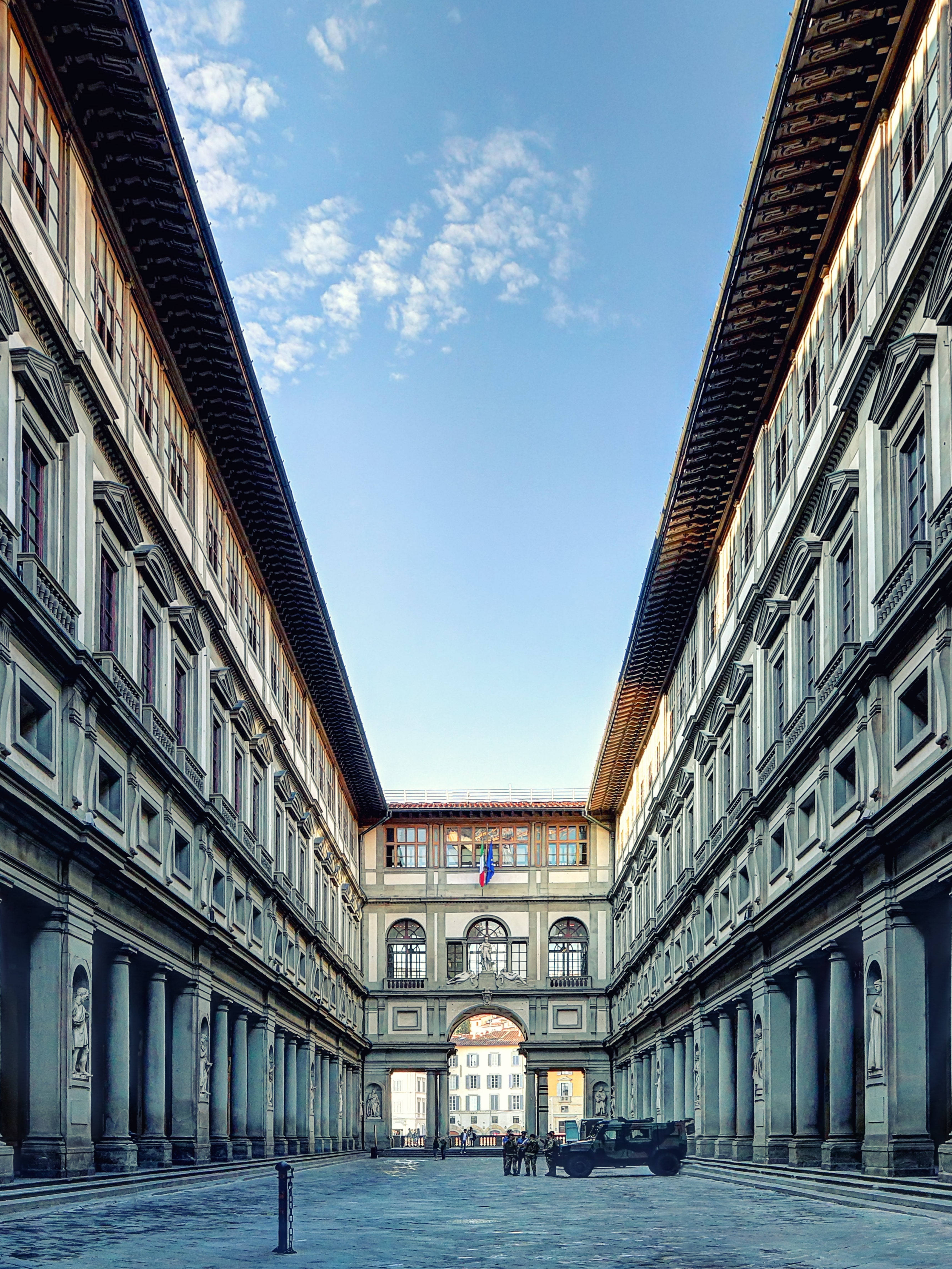 Uffizi Gallery, blue sky, classical buildings, 4K Phone Wallpaper