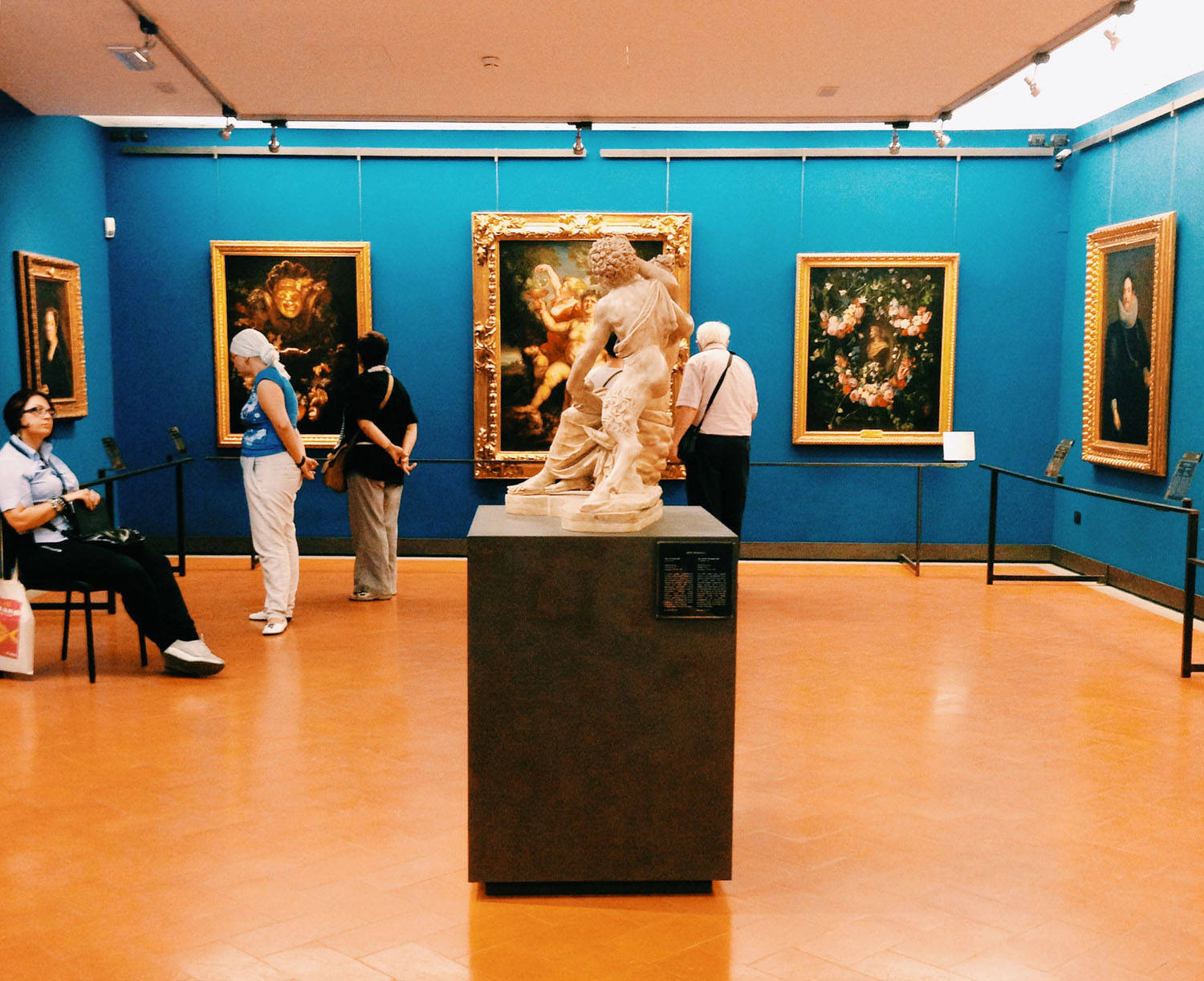 blue room, Uffizi Gallery, vibrant blue walls, HD Desktop Wallpaper