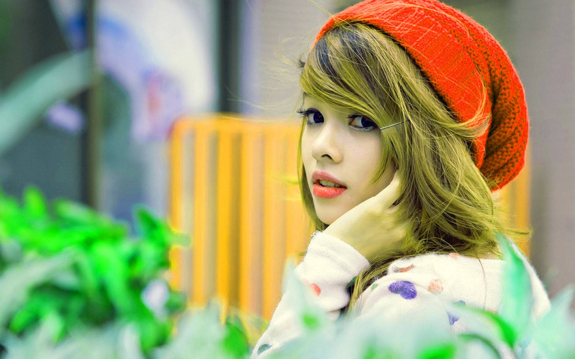 Ultra HD, girl in beanie, green-tinted hair, Full HD Desktop Wallpaper
