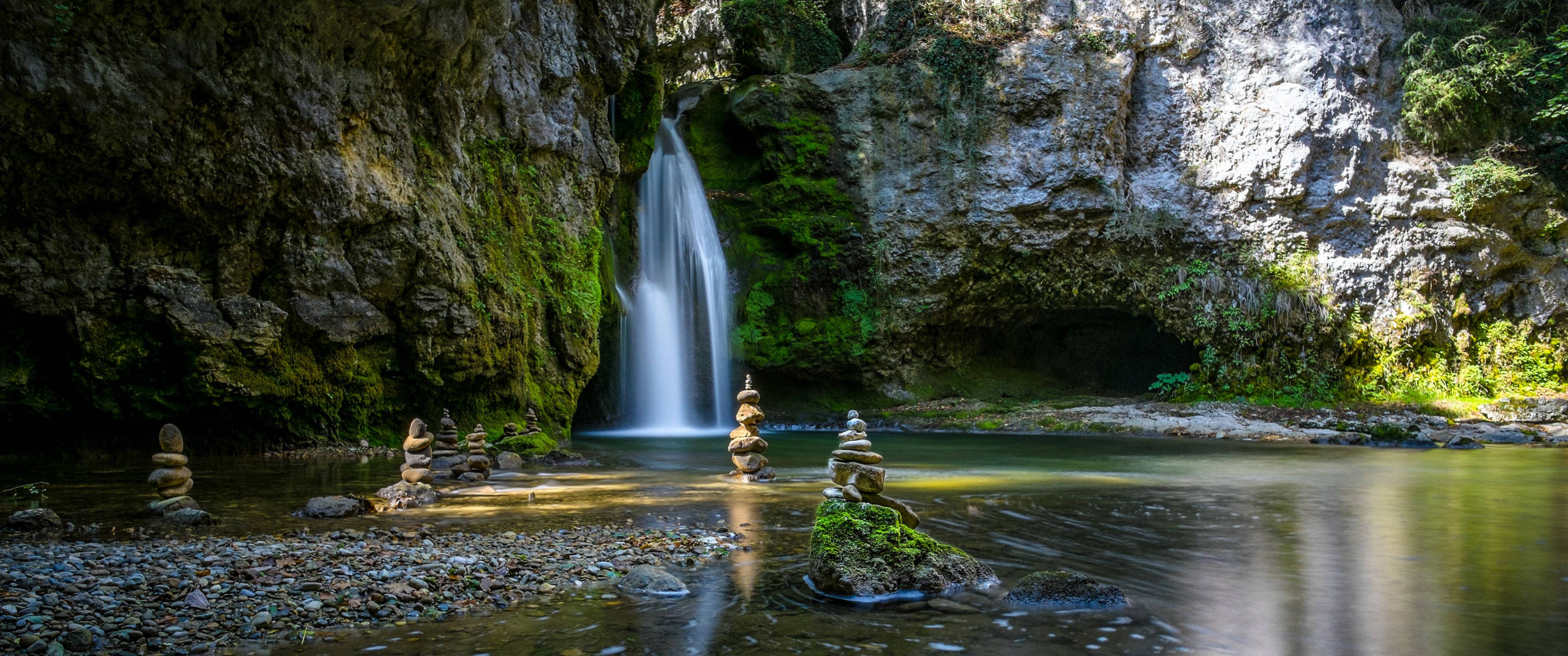 Ultrawide, waterfall, calm pool, 2K Desktop Wallpaper