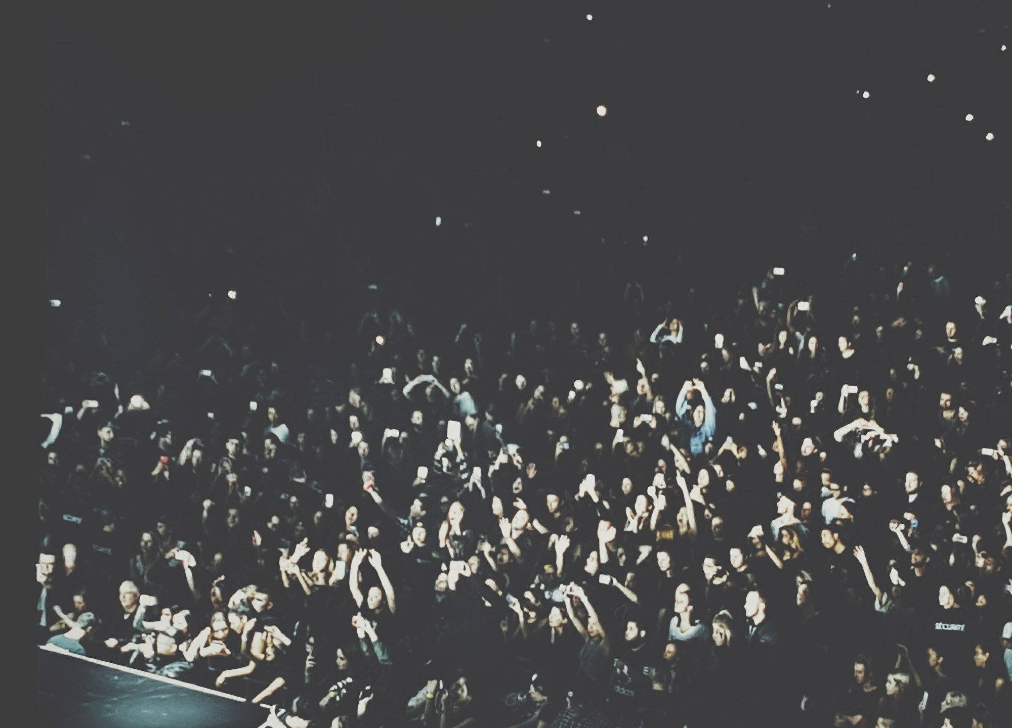 Ultrawide, concert crowd, raised hands, Full HD Desktop Wallpaper