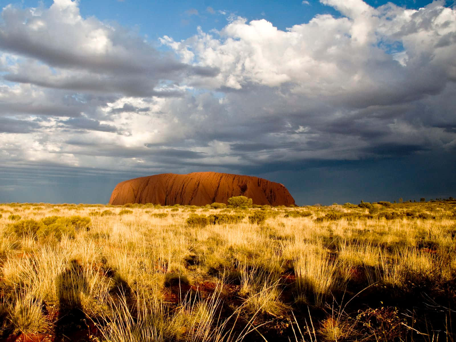 Uluru, cloudy sky, red monolith, HD Desktop Wallpaper
