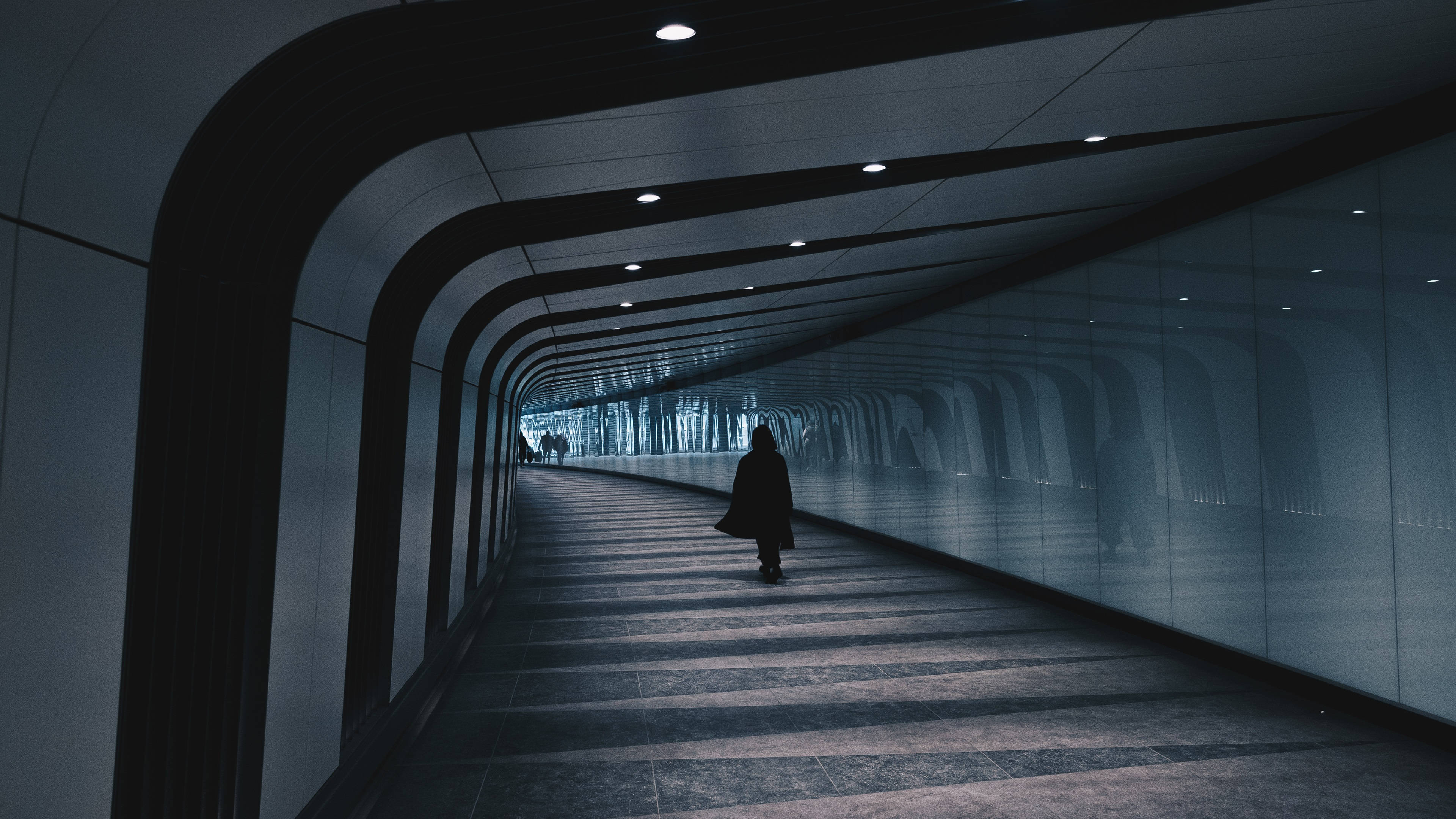 underground tunnel, glass-walled tunnel, overhead lights, 4K Desktop Wallpaper