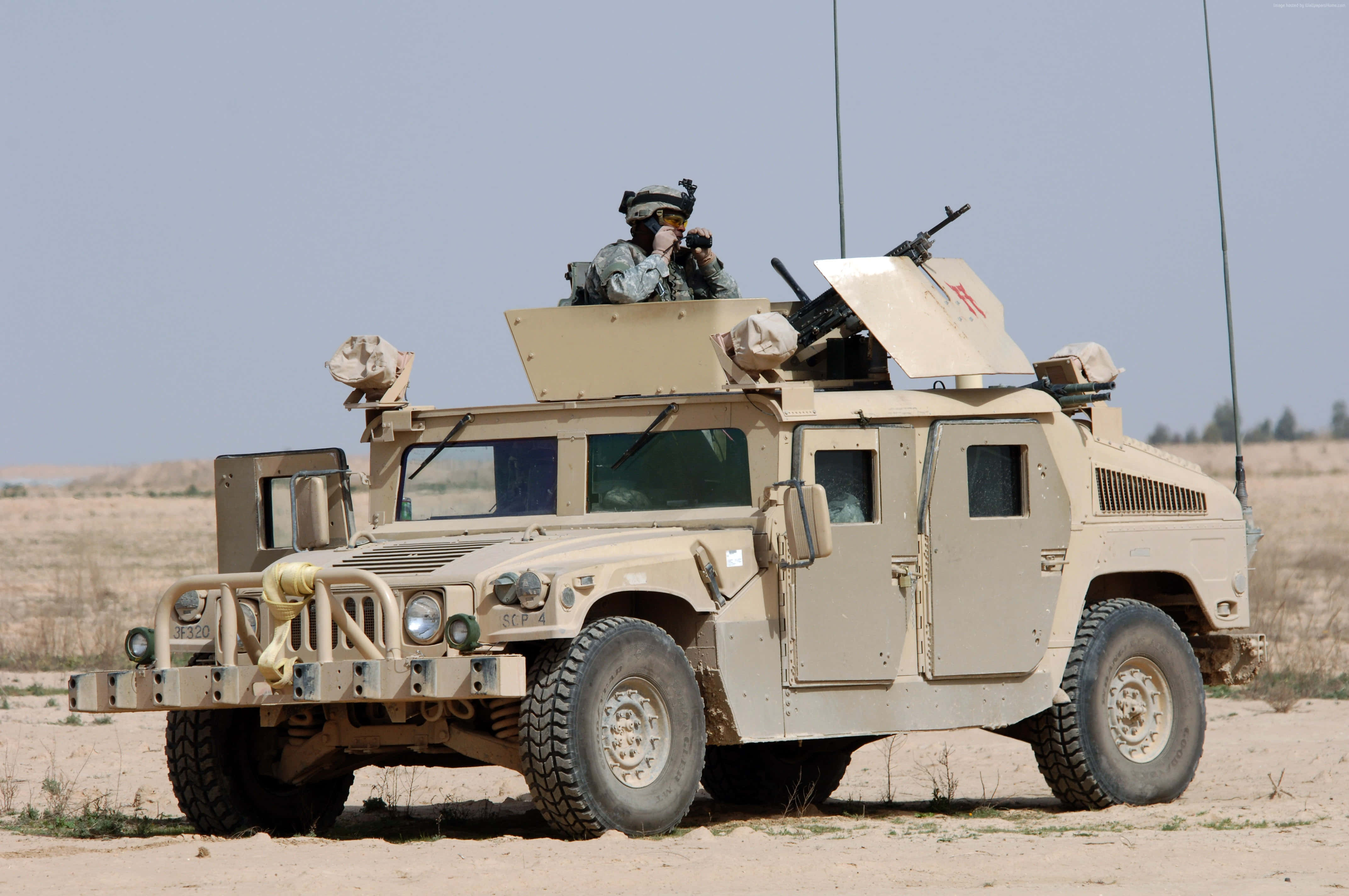 United States Army, tan military Humvee, soldier, 4K Desktop Wallpaper