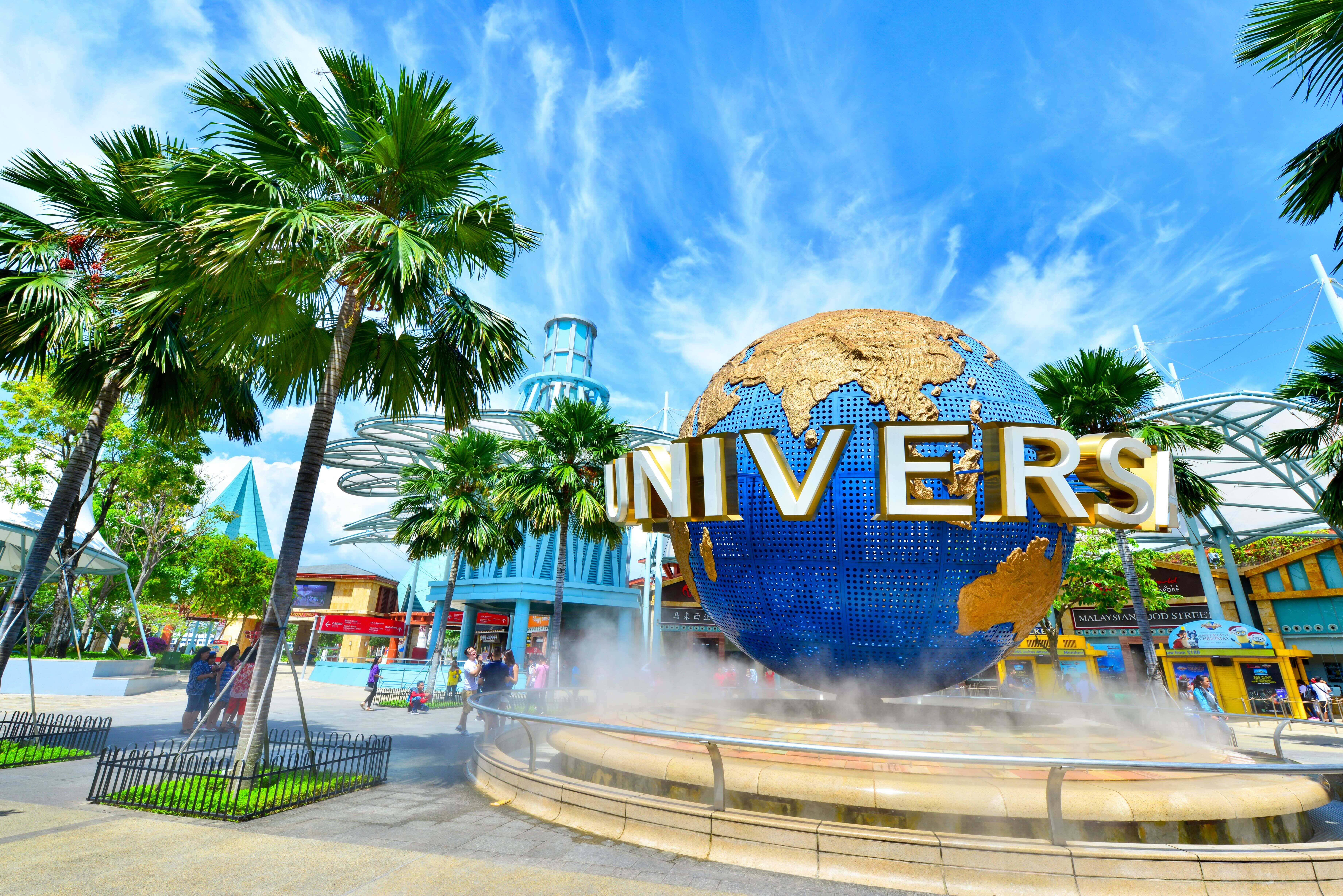 Universal Studios Singapore, iconic globe, blue globe, 5K Desktop Wallpaper