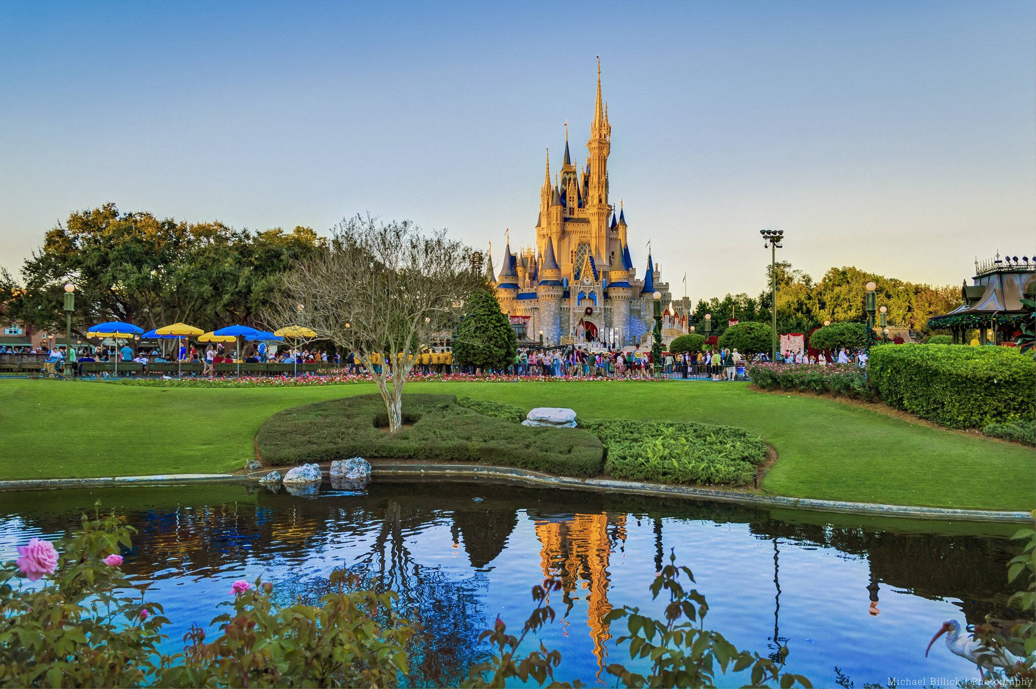 Universal Studios, pond area, golden castle, Full HD Desktop Wallpaper