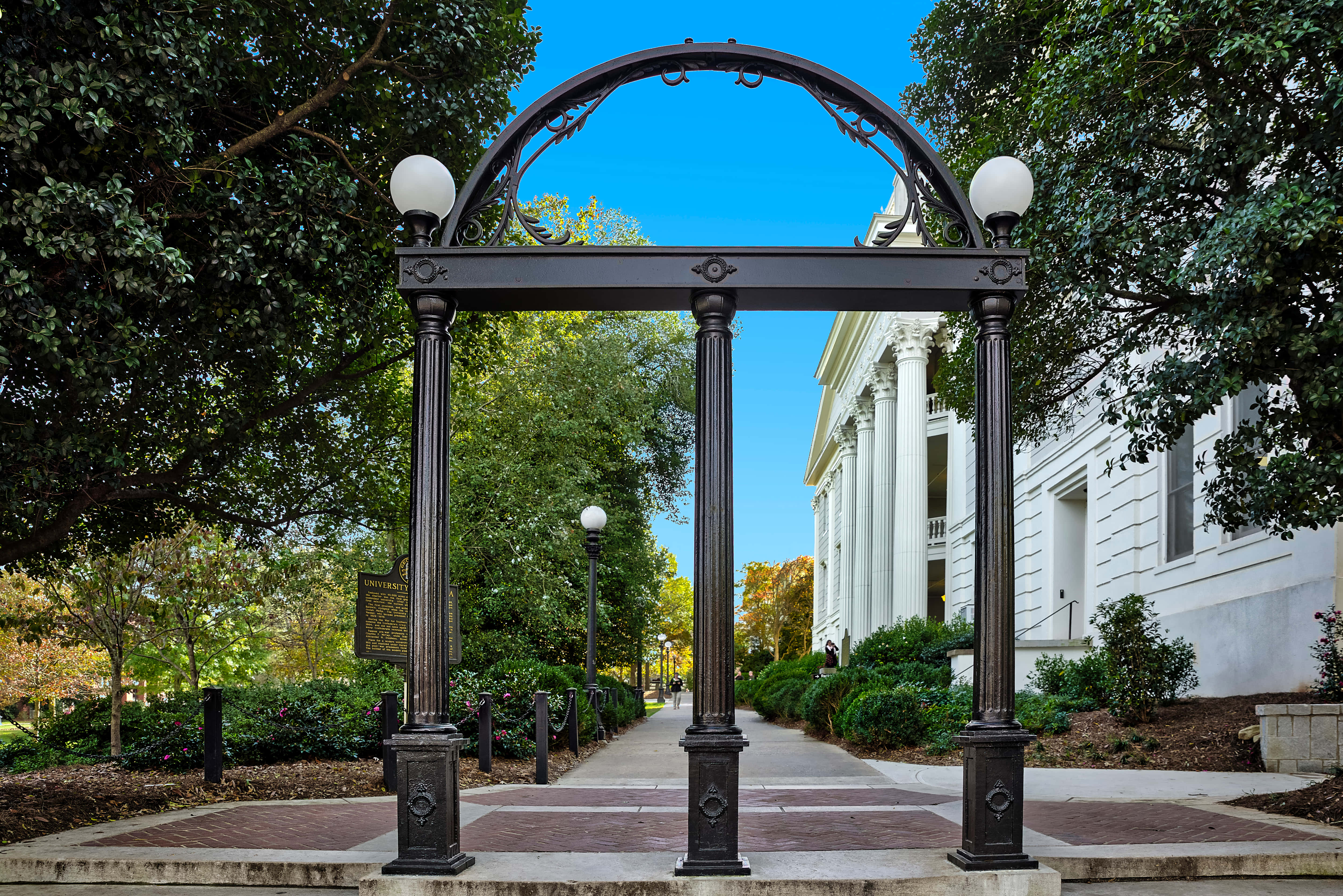 University Of Georgia, cast iron arch, black iron, 4K Desktop Wallpaper