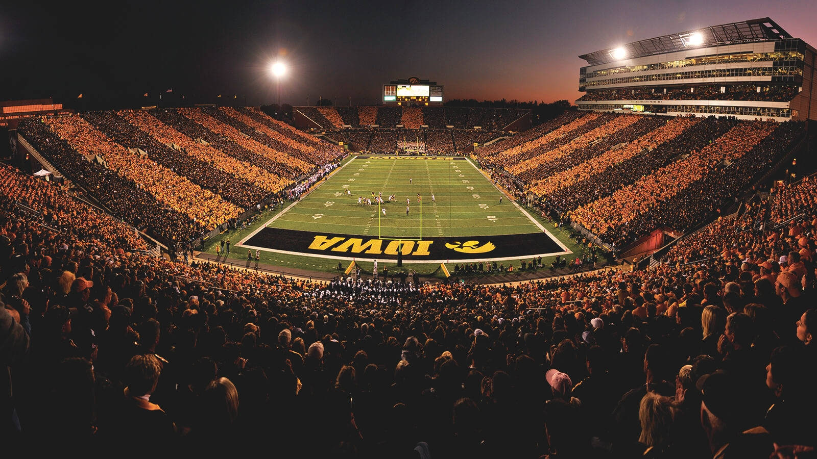 University Of Iowa, football field, dusk, HD Desktop Wallpaper