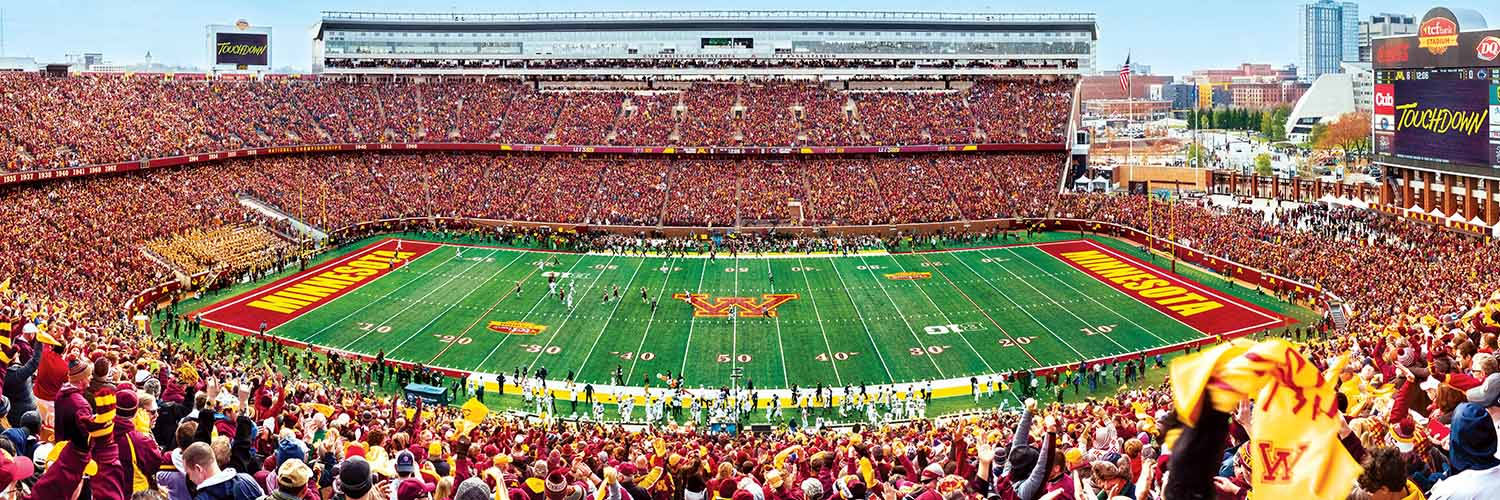 University Of Minnesota, maroon and gold, vibrant green field, HD Desktop Wallpaper