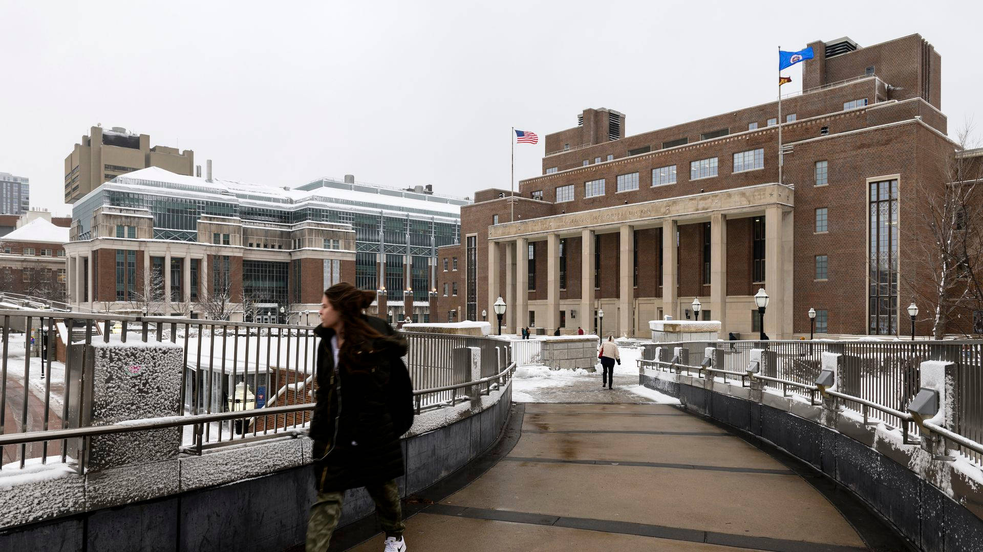 University Of Minnesota, snow-dusted bridge, grand university buildings, Full HD Desktop Wallpaper