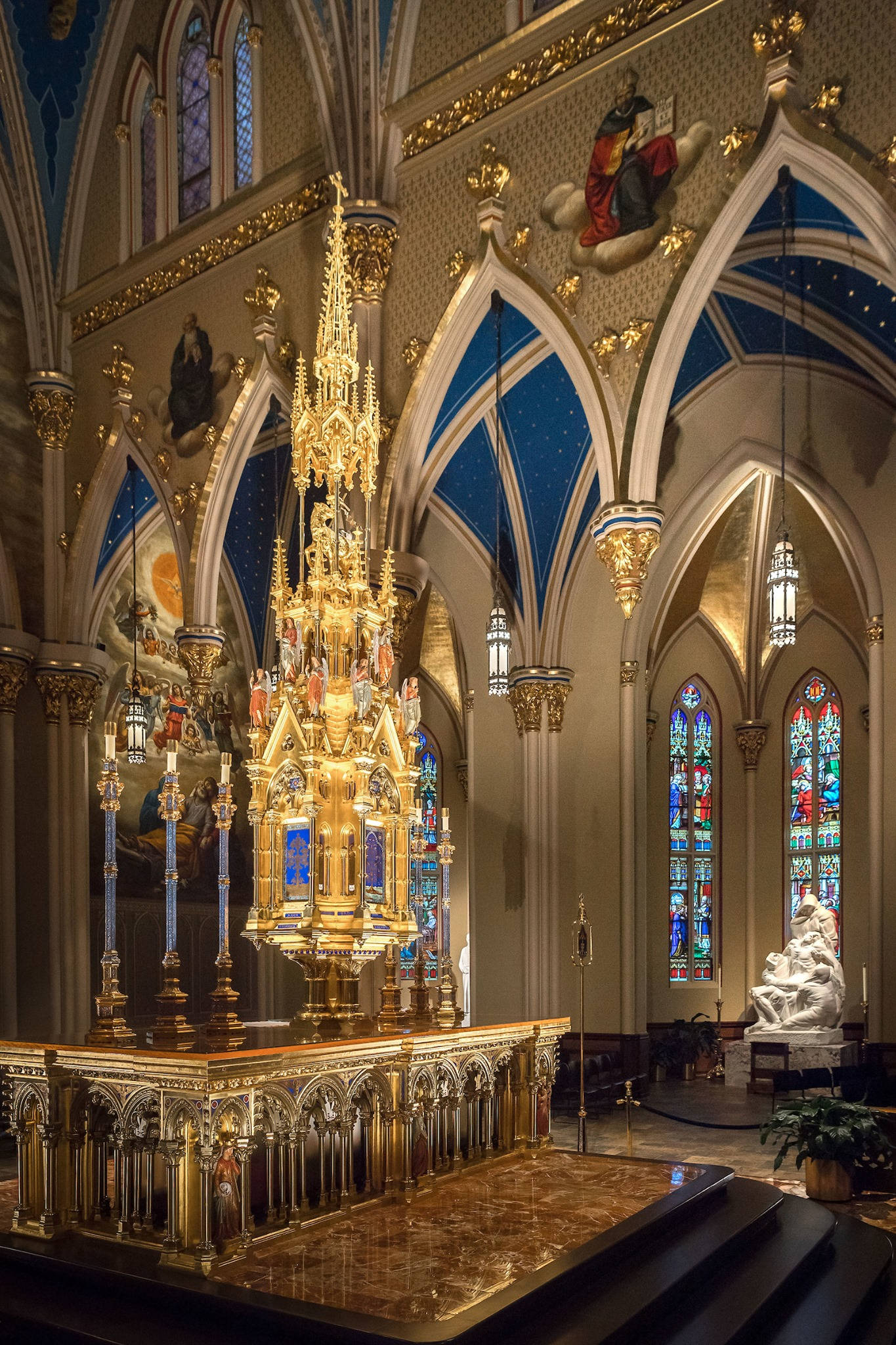 University Of Notre Dame, Gothic cathedral, golden altar, Full HD Phone Wallpaper