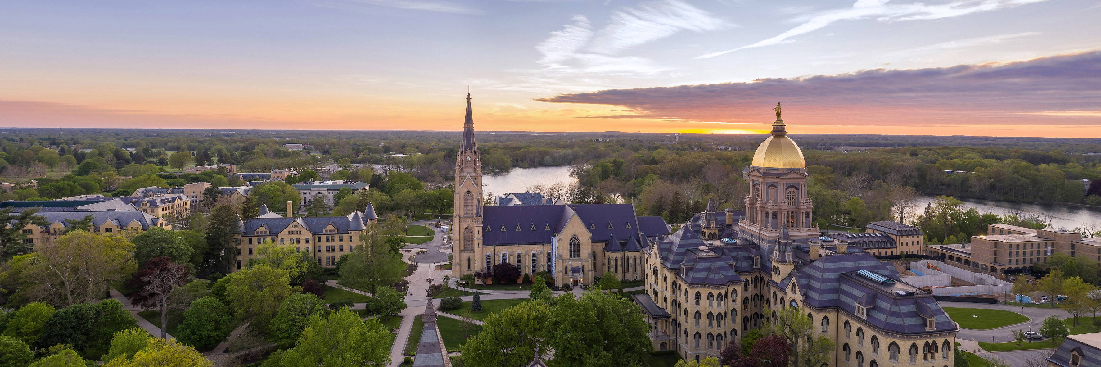 University Of Notre Dame, golden dome, spire, 2K Desktop Wallpaper