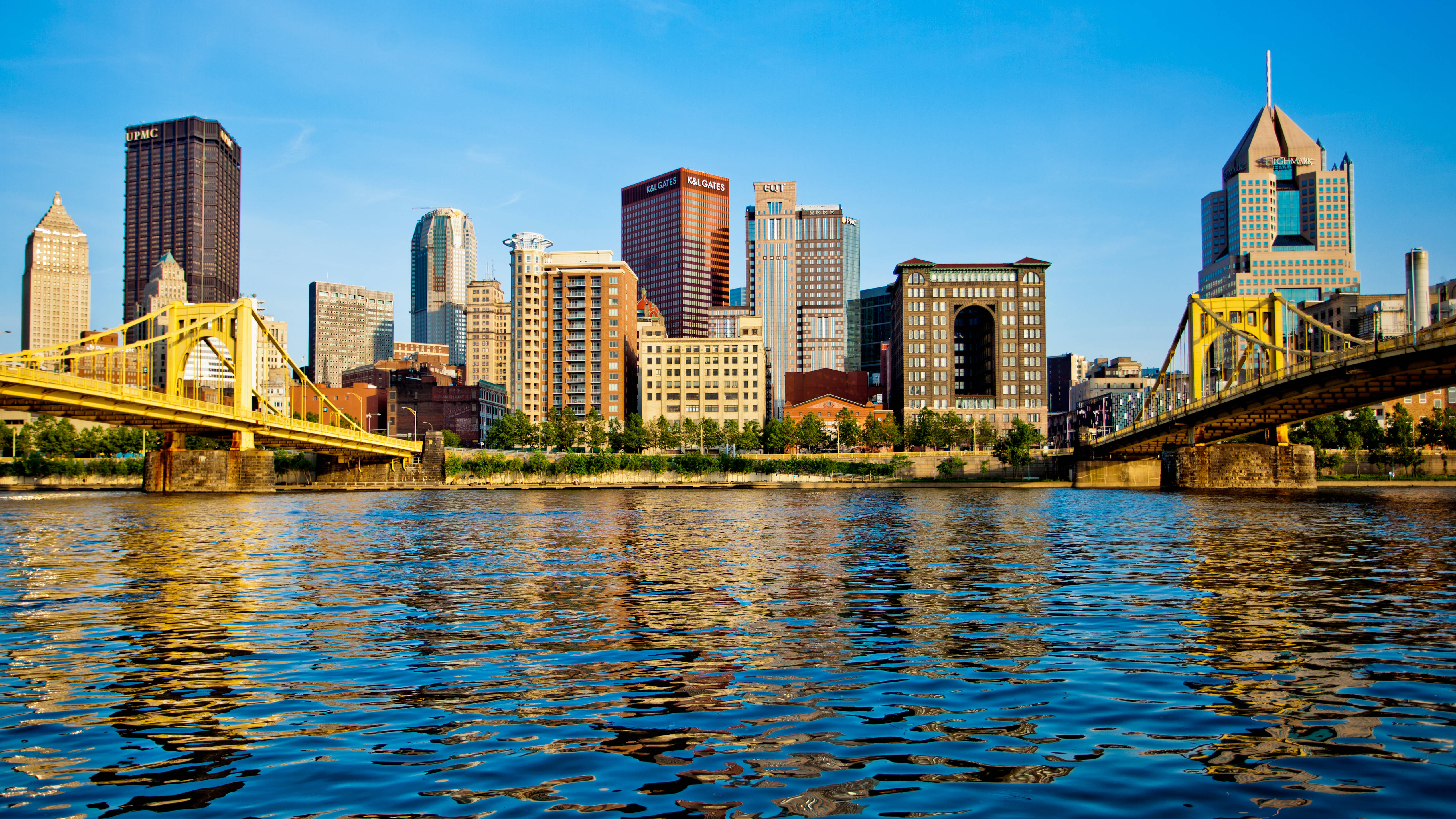 University Of Pittsburgh, river, yellow bridges, 4K Desktop Wallpaper