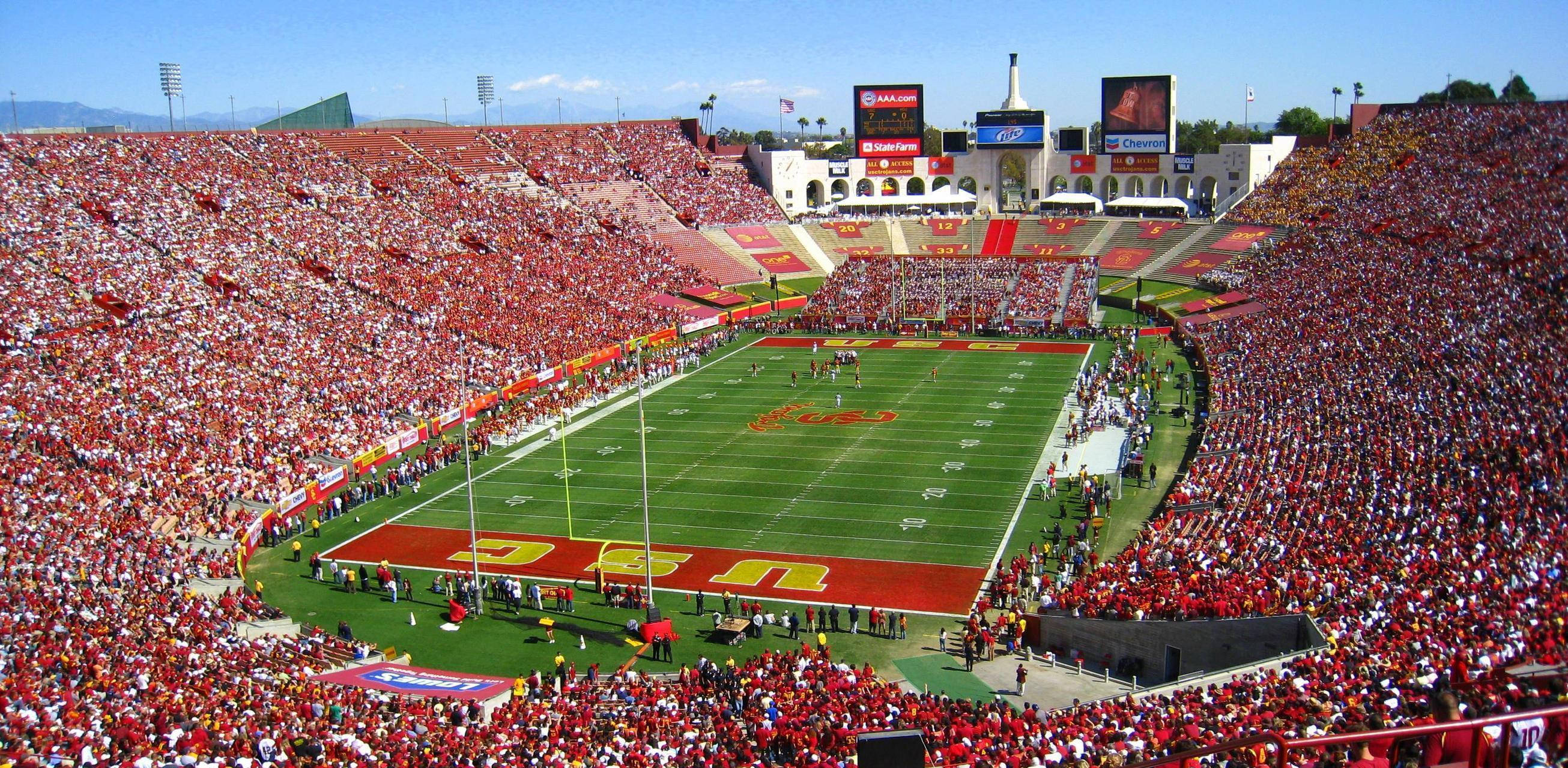 University Of Southern California, football stadium, red, 2K Desktop Wallpaper
