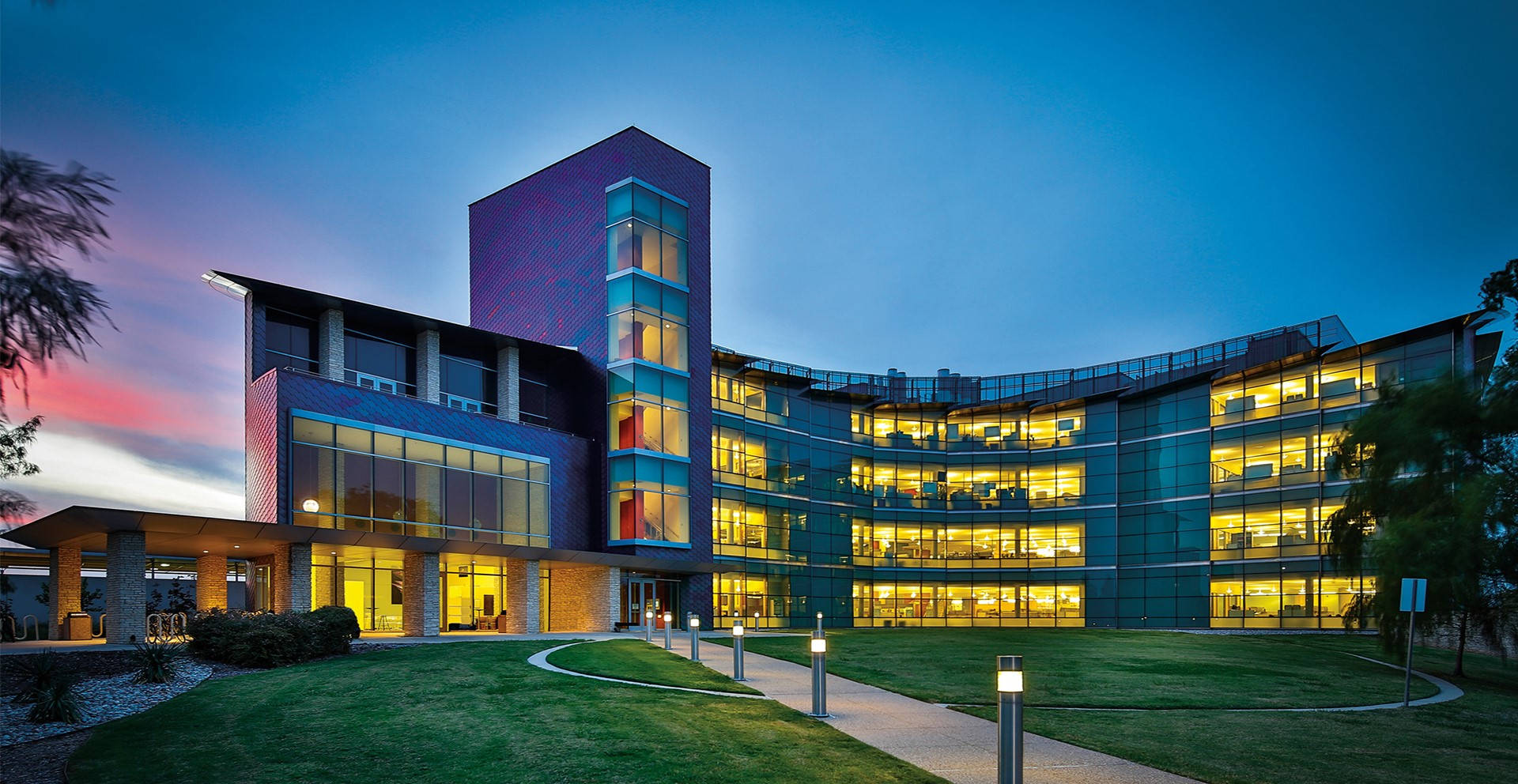 University Of Texas, modern school building, glass building, Full HD Desktop Wallpaper
