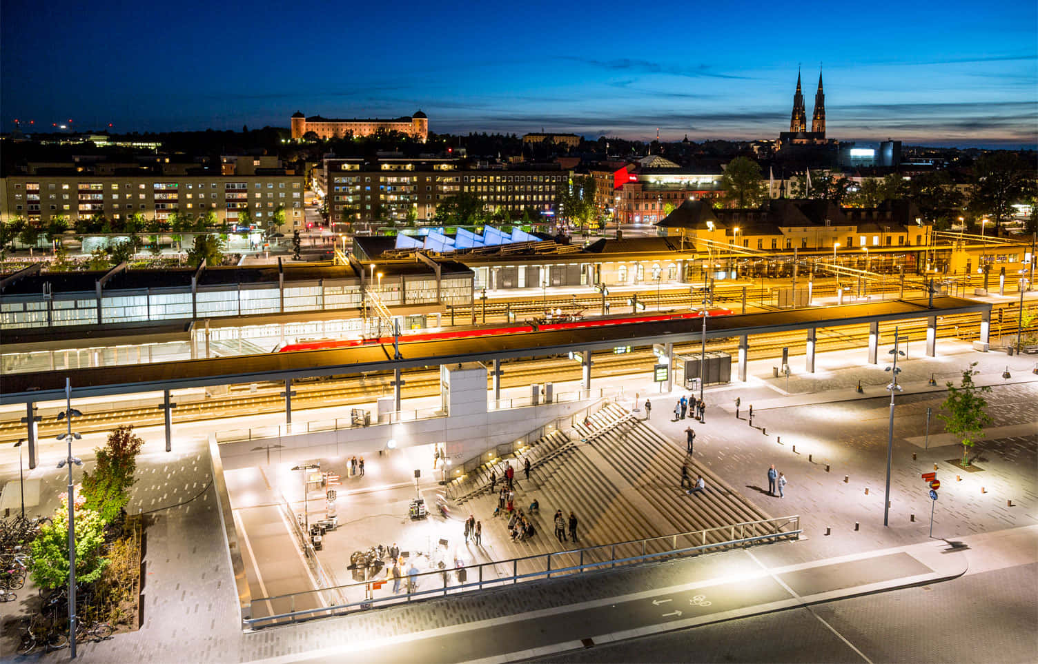 Uppsala, evening train station view, glowing lights, HD Desktop Wallpaper