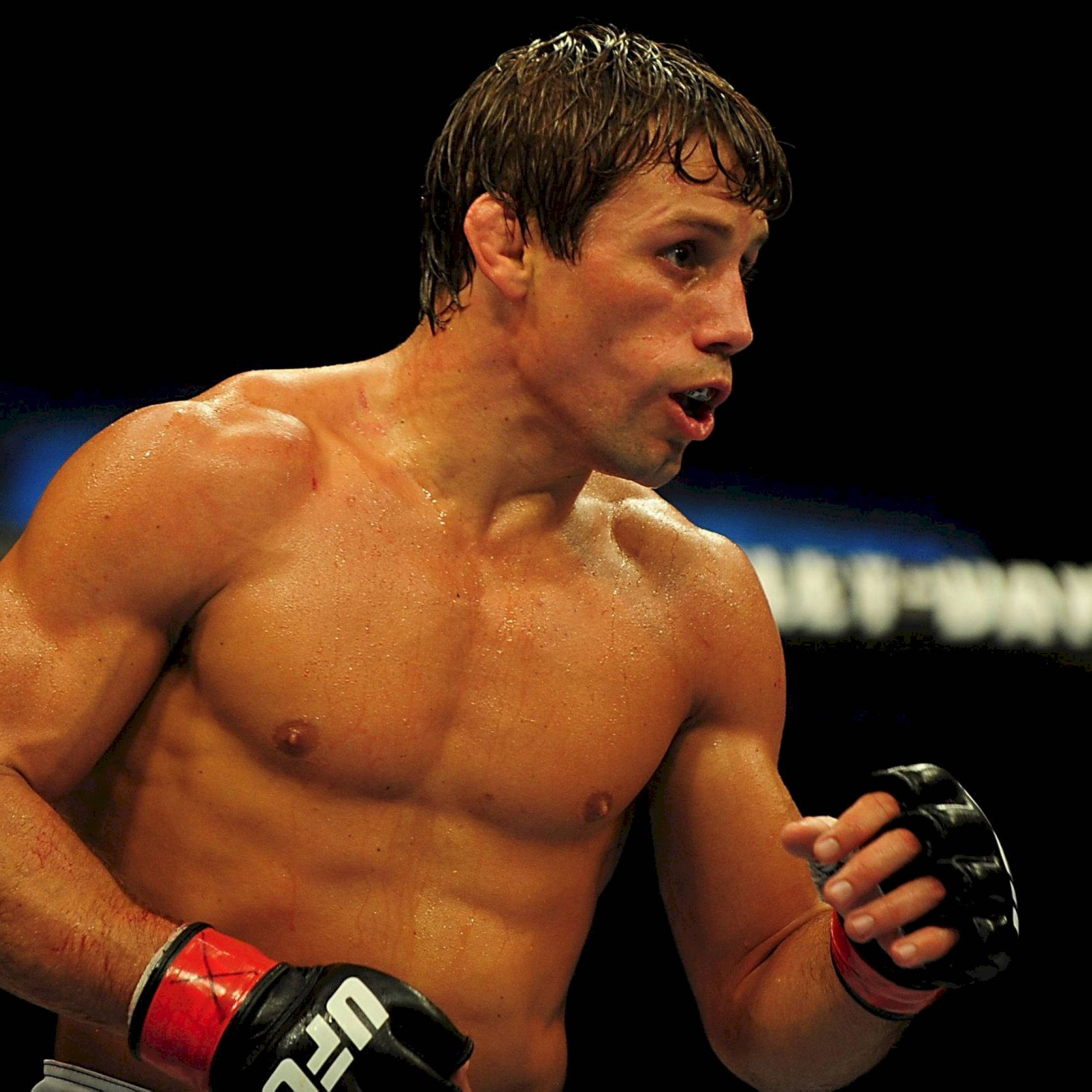 Urijah Faber, red and black gloves, mixed martial arts match, Full HD Desktop Wallpaper