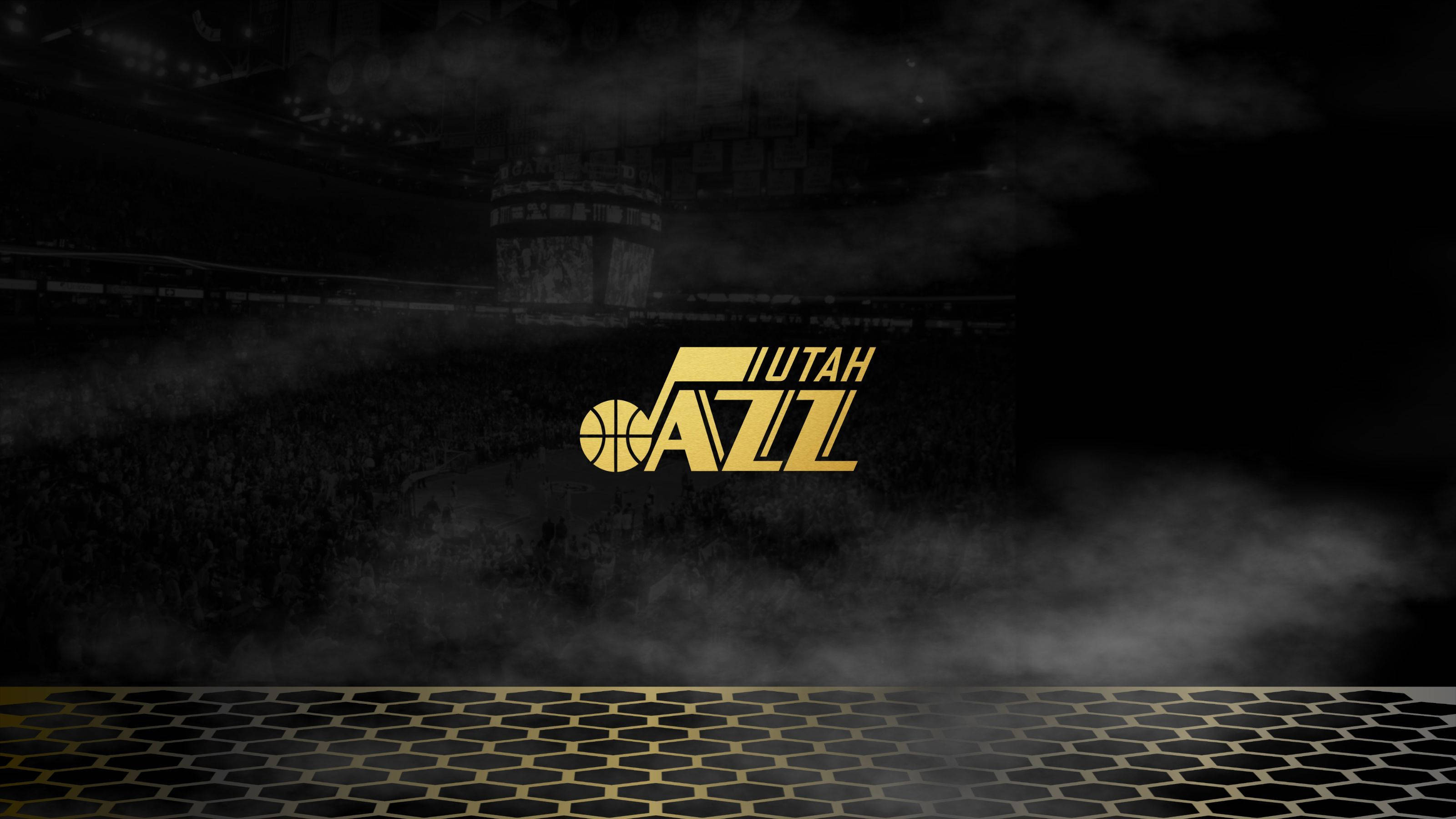 Gold Utah Jazz Logo, Utah Jazz, smoky dark arena, 2K Desktop Wallpaper