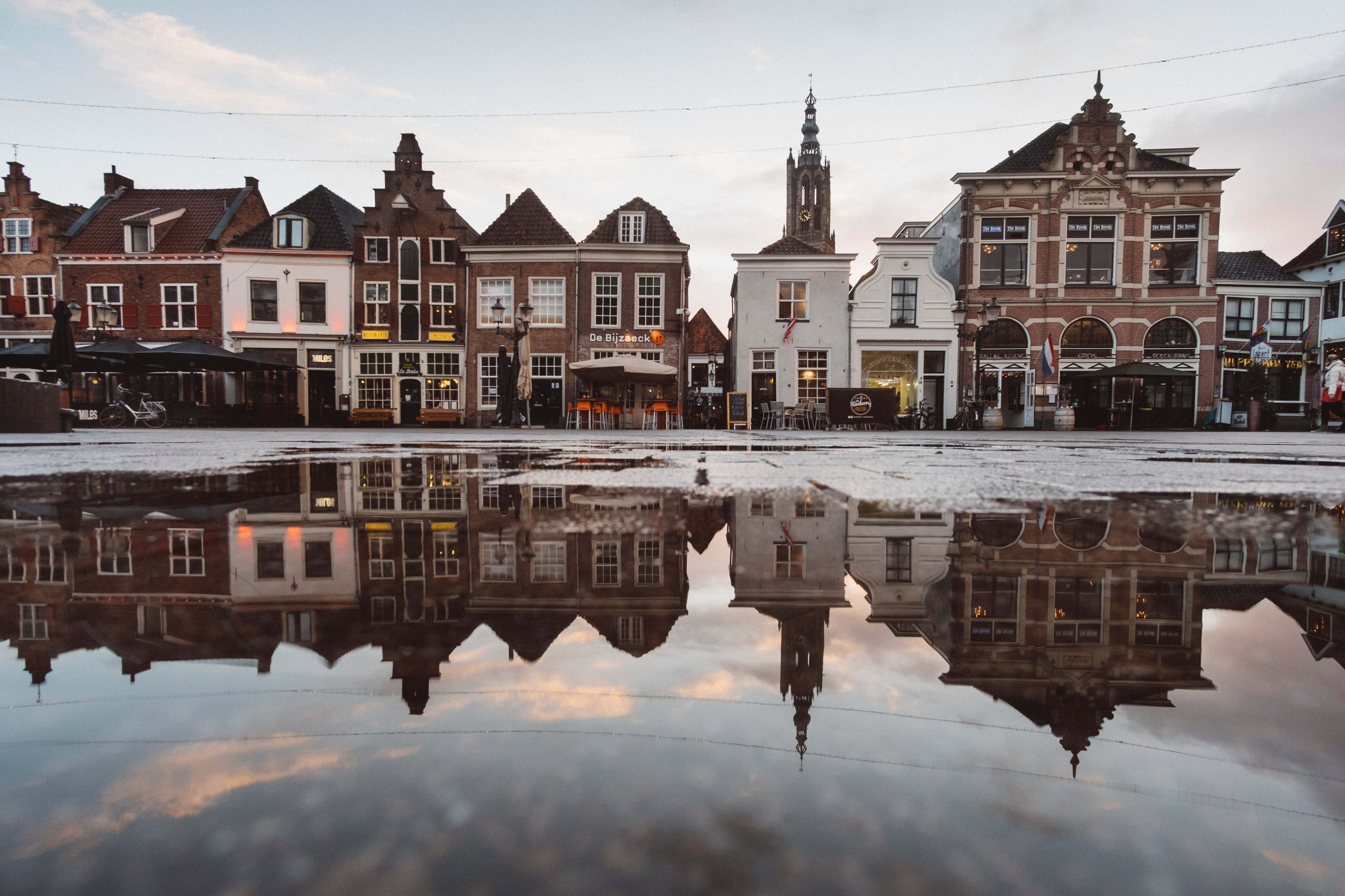 Utrecht, historic cityscape, town square, 4K Desktop Wallpaper