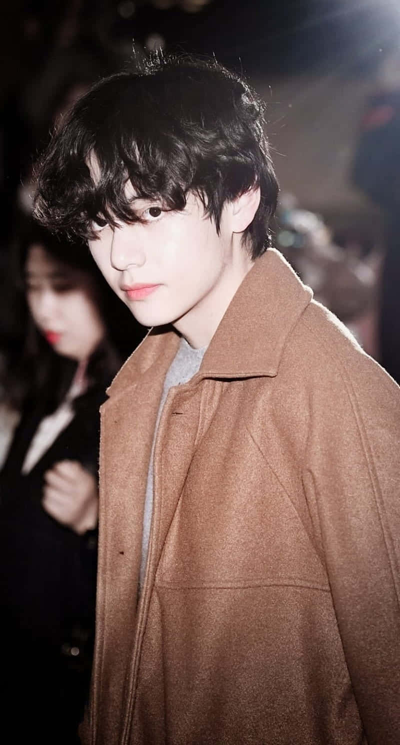 V Bts Phone, nighttime lights, brown coat, HD Phone Wallpaper