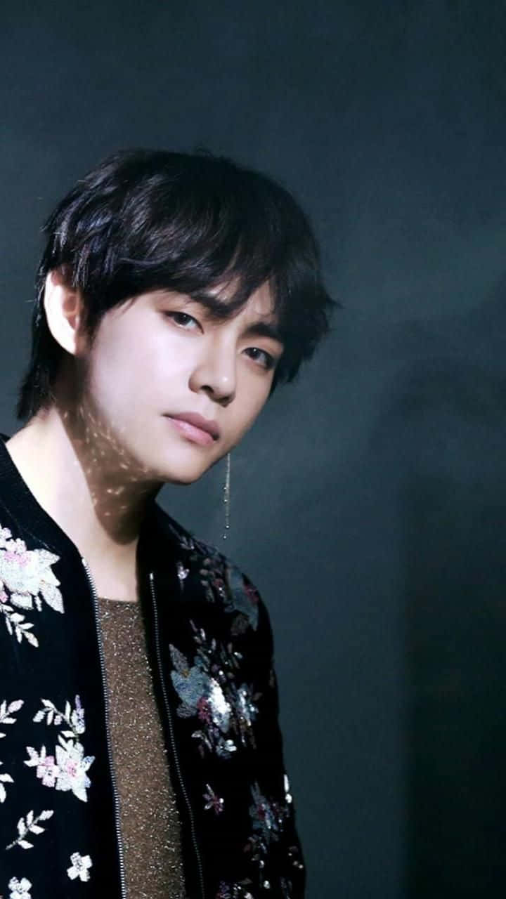 V Bts Phone, dark hair, floral jacket, HD Phone Wallpaper