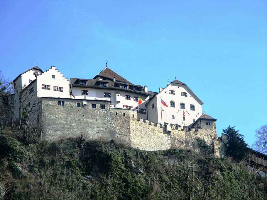 Vaduz Castle, white castle, stone walls, SD Desktop Wallpaper