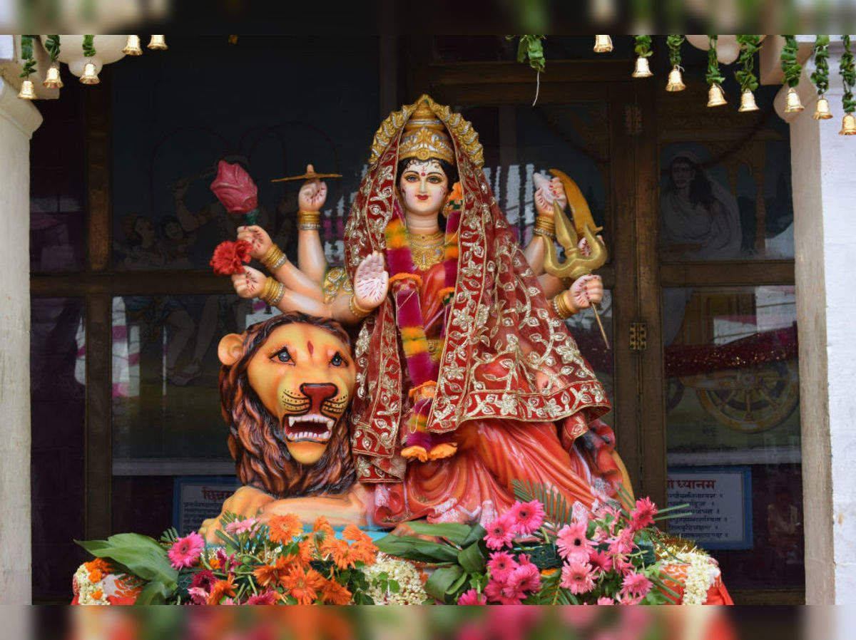 Vaishno Devi, lion, red and gold, SD Desktop Wallpaper
