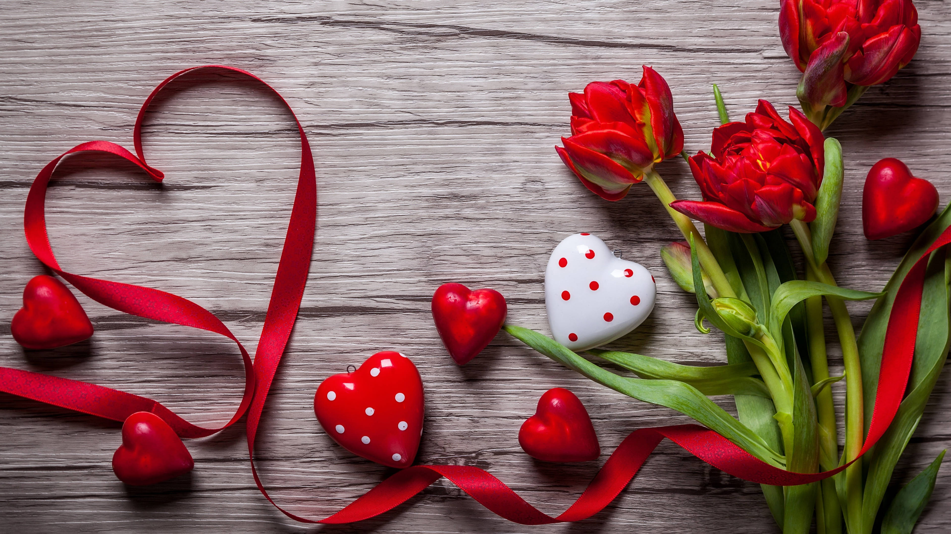 Valentines Day, hearts, tulips, 4K Desktop Wallpaper