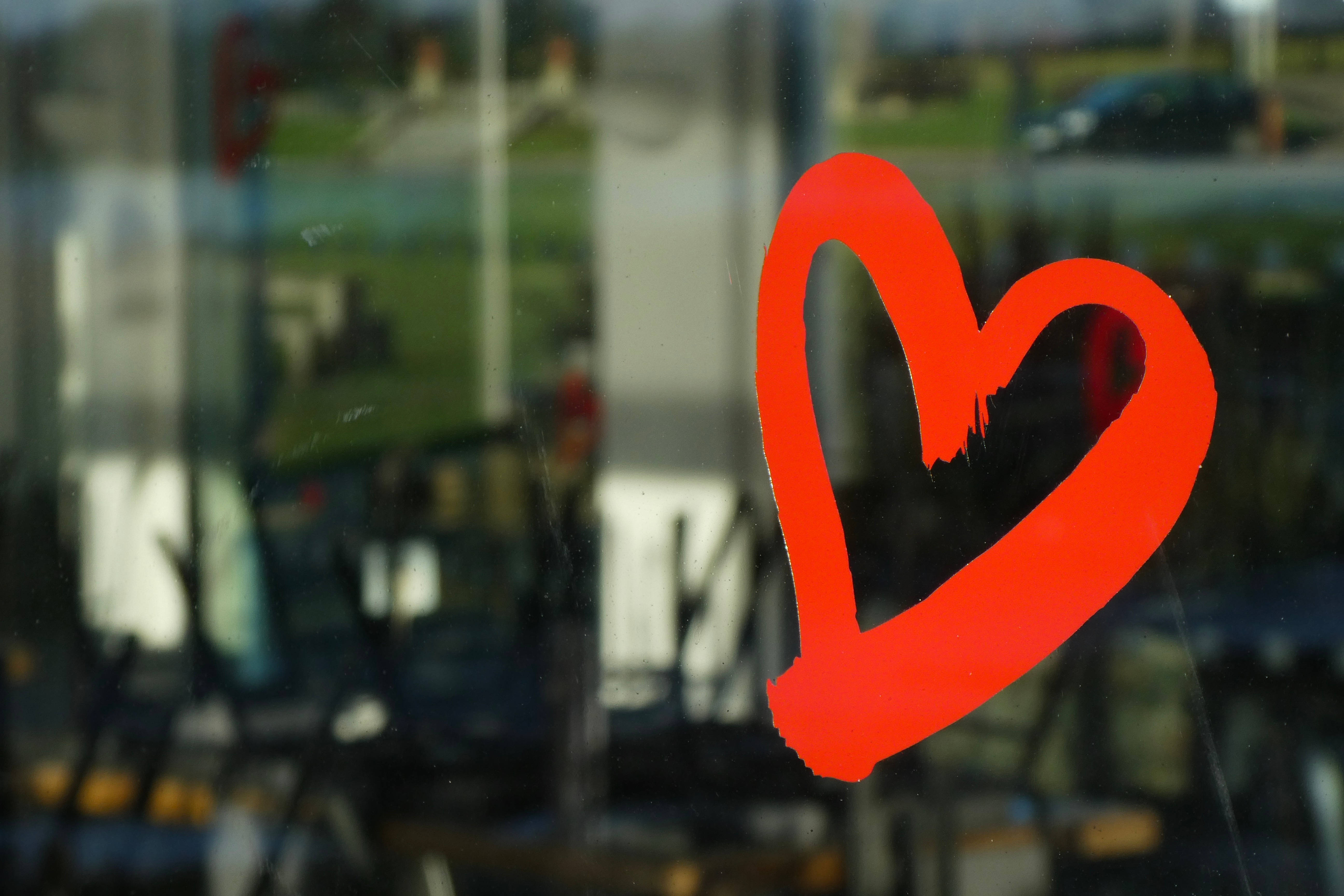 heart, red, hand-painted, 5K Desktop Wallpaper
