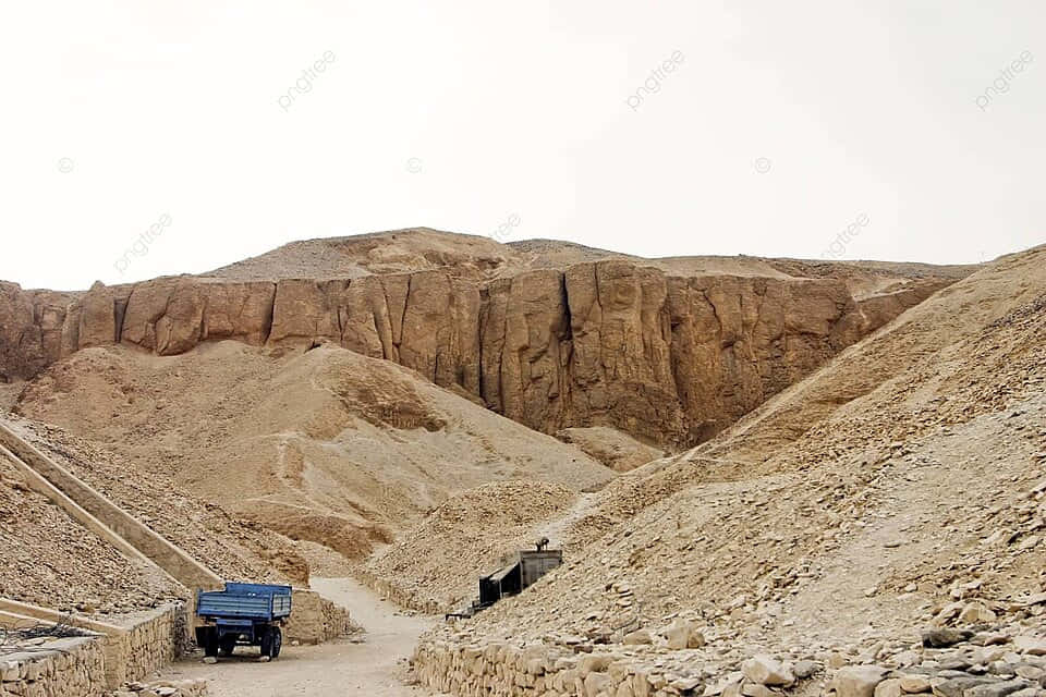 Valley of the Kings, desert landscape, blue truck, SD Desktop Wallpaper