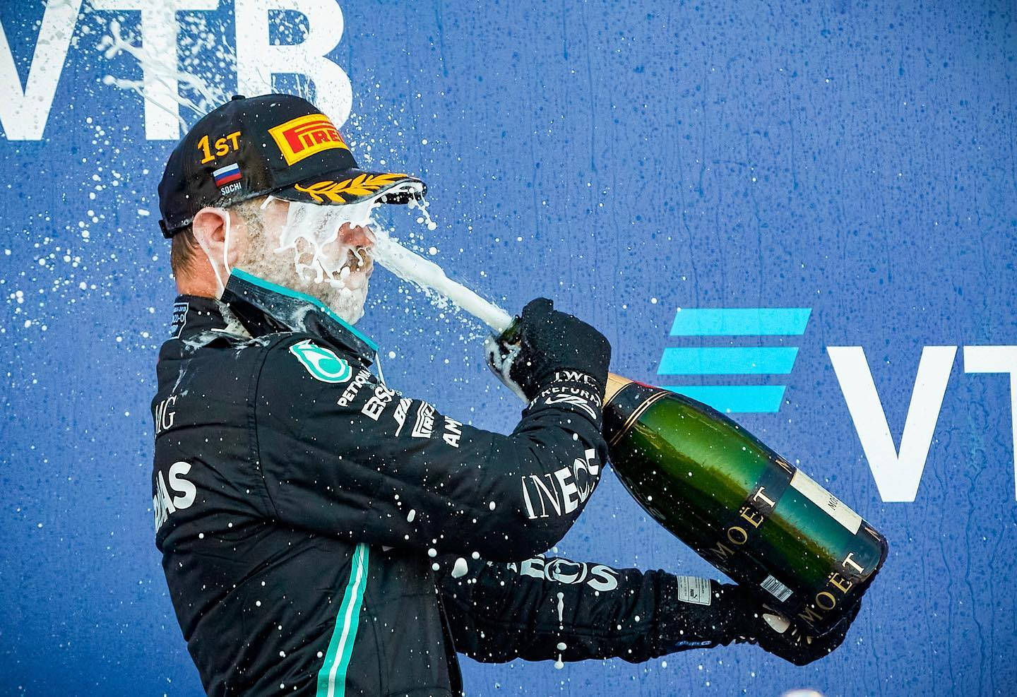 Valtteri Bottas, champagne bottle, black and teal suit, HD Desktop Wallpaper
