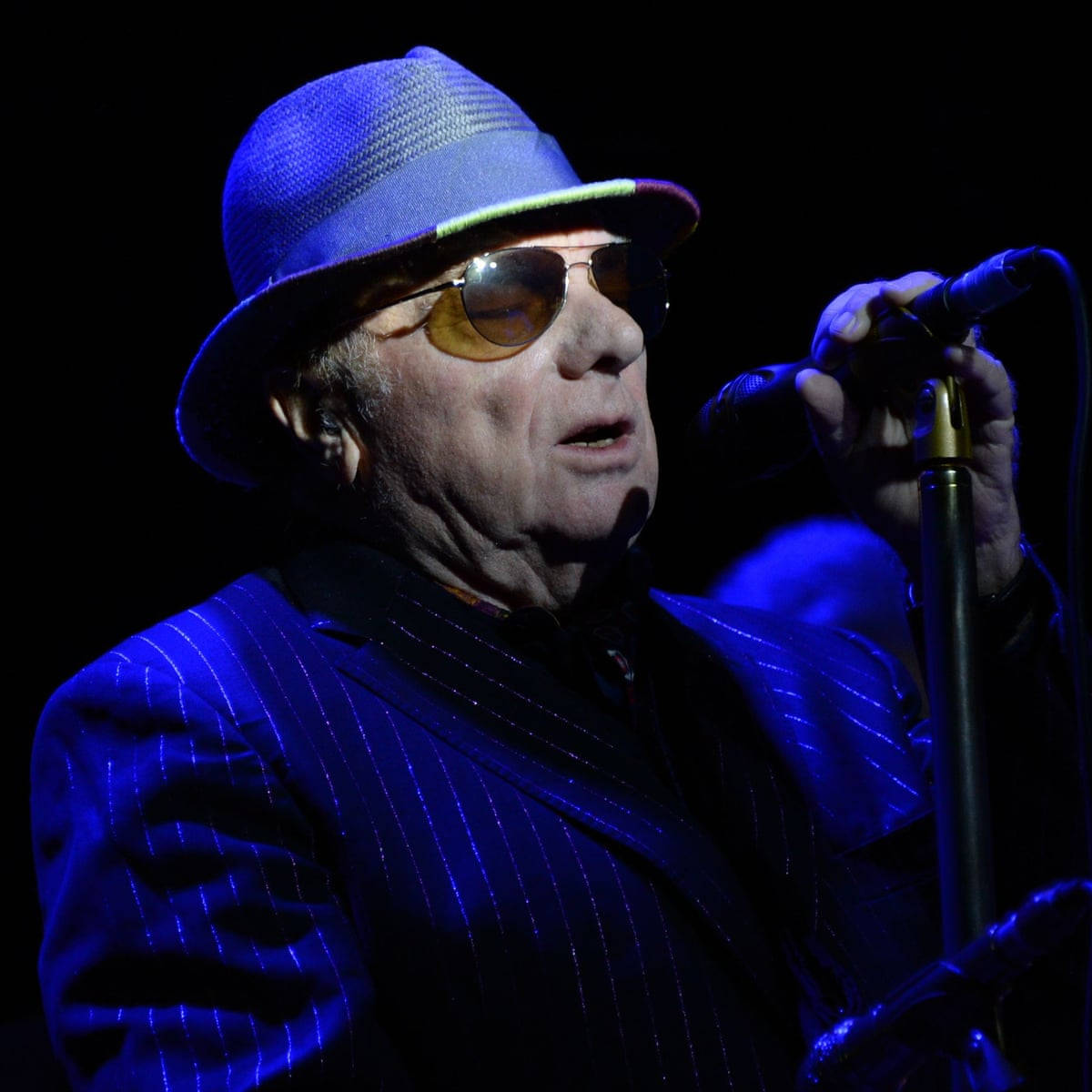 Van Morrison, blue pinstripe suit, fedora, SD Desktop Wallpaper
