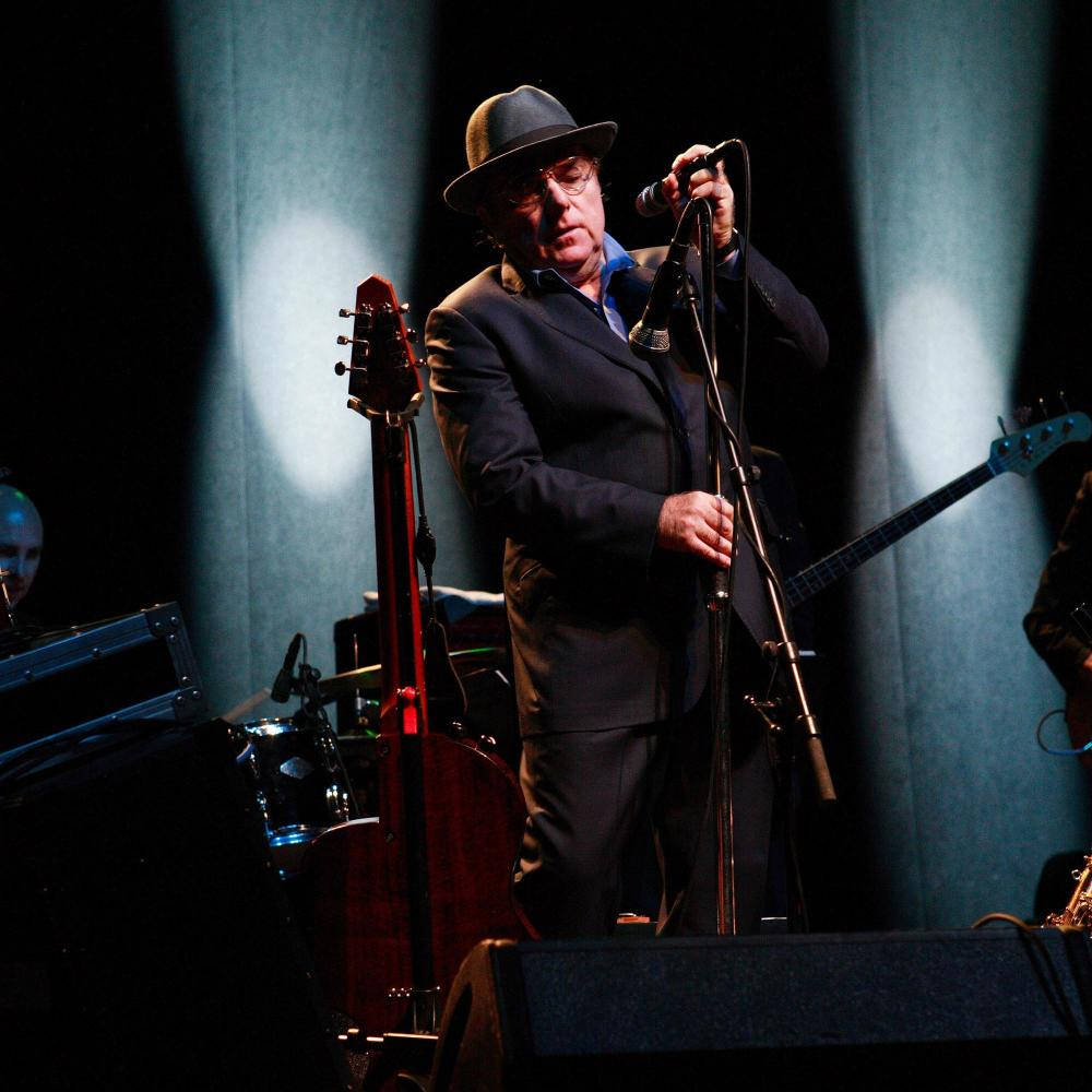 2016 Montreux Concert, Van Morrison, fedora, SD Desktop Wallpaper