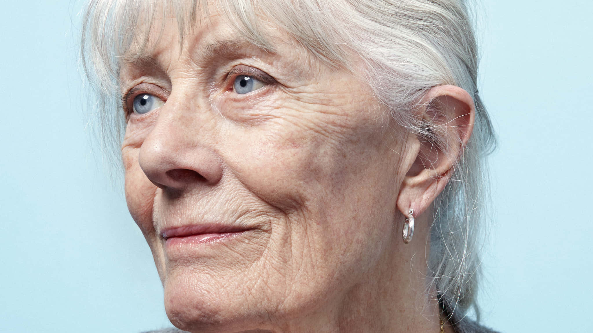 Vanessa Redgrave, red carpet event, silver hair, Full HD Desktop Wallpaper