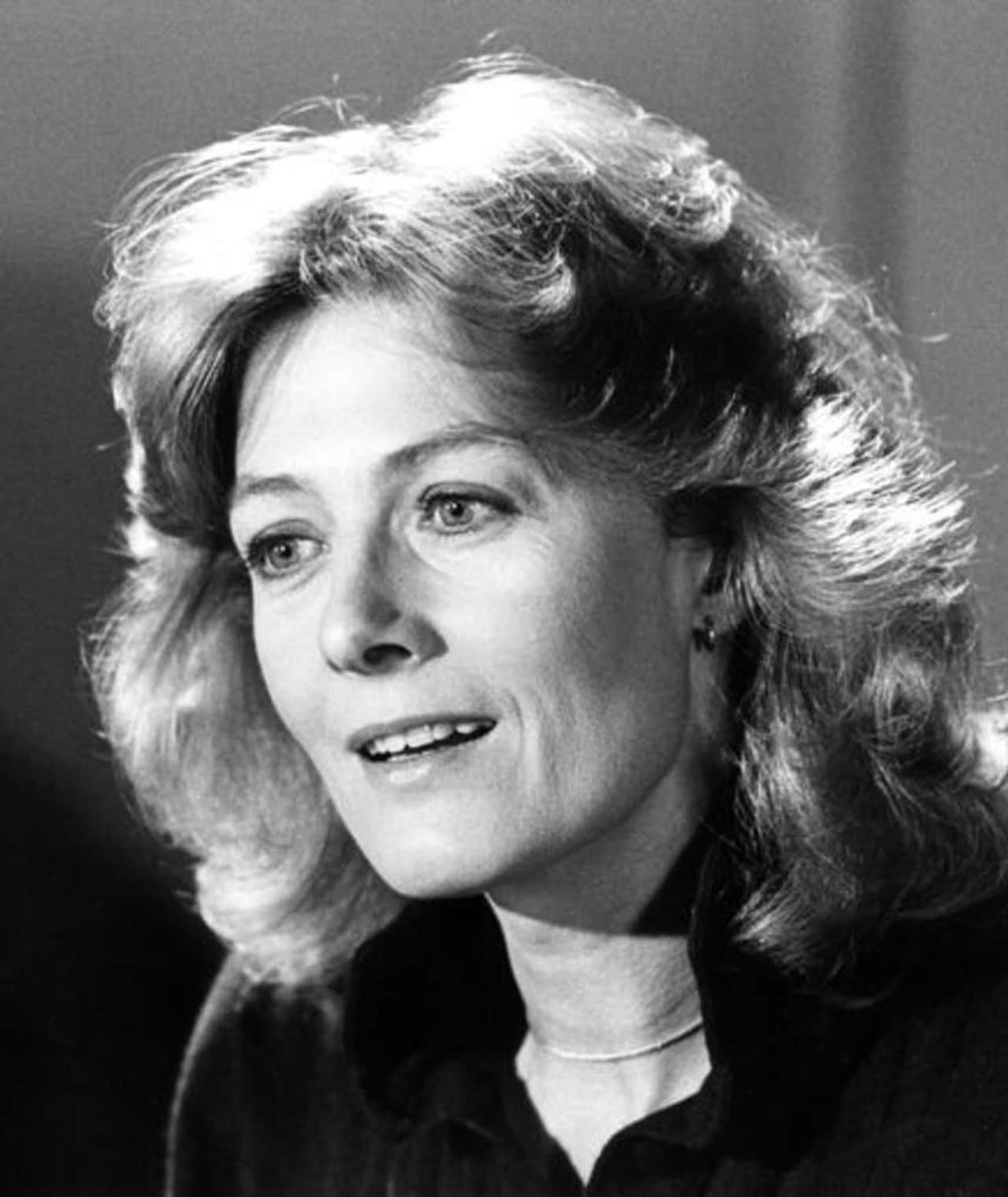 Vanessa Redgrave, film event, black and white portrait, HD Phone Wallpaper