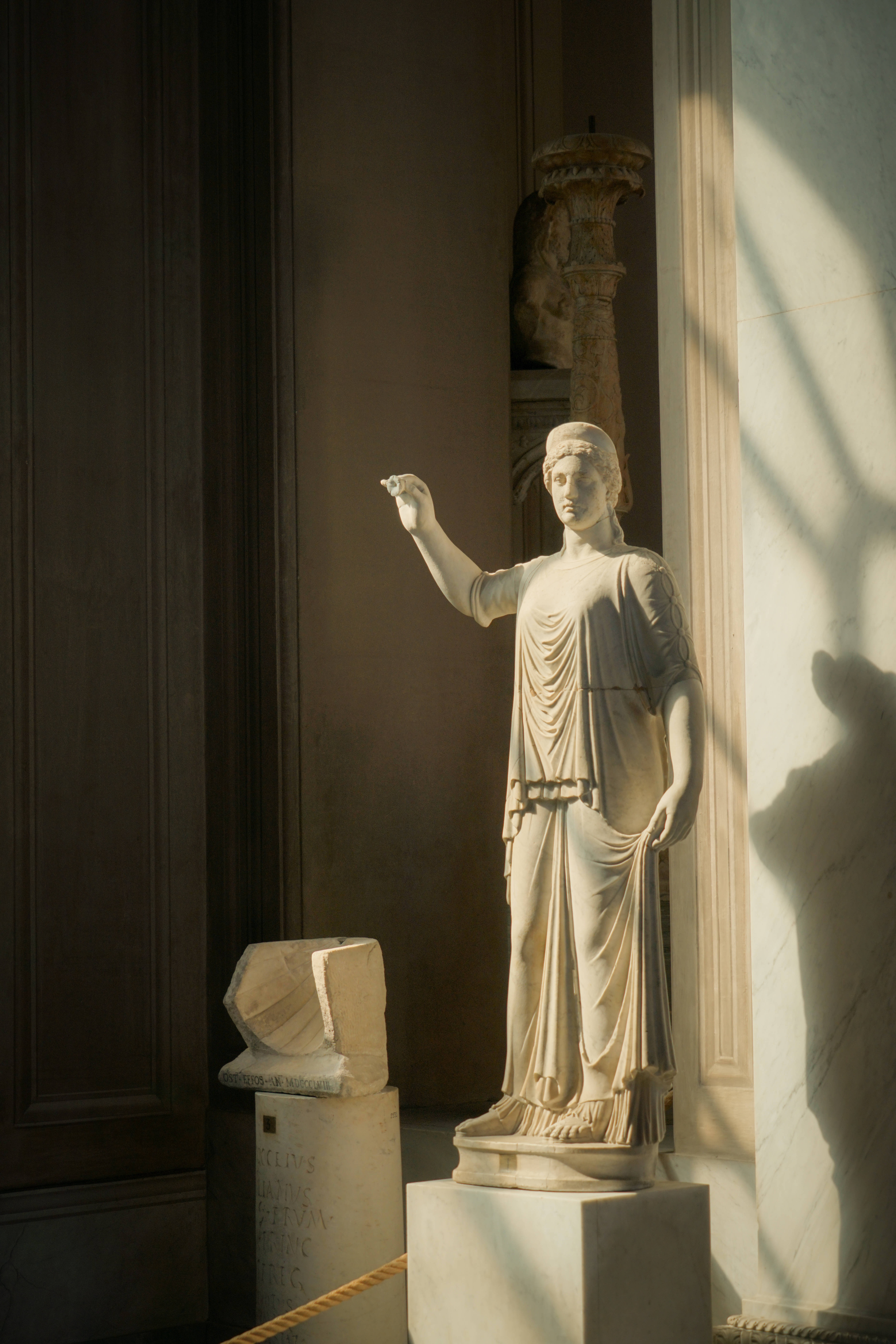 Vatican City, white statue, classical marble statue, 8K Phone Wallpaper