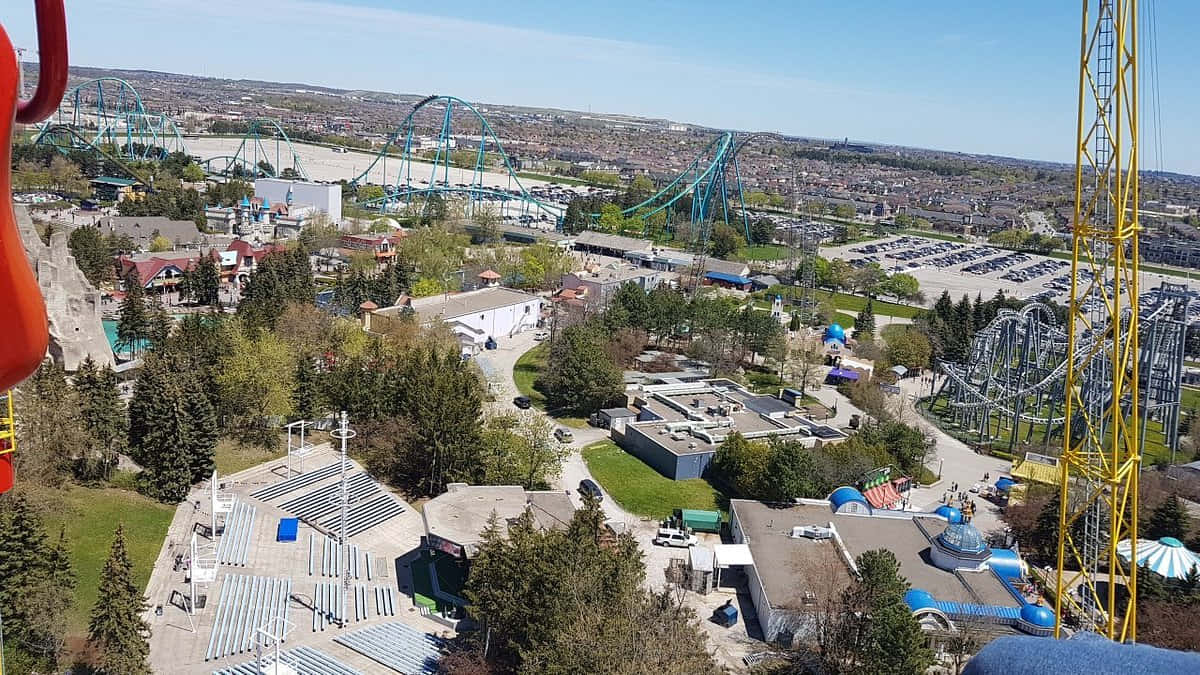 Vaughan Canada, amusement park, turquoise roller coasters, SD Desktop Wallpaper
