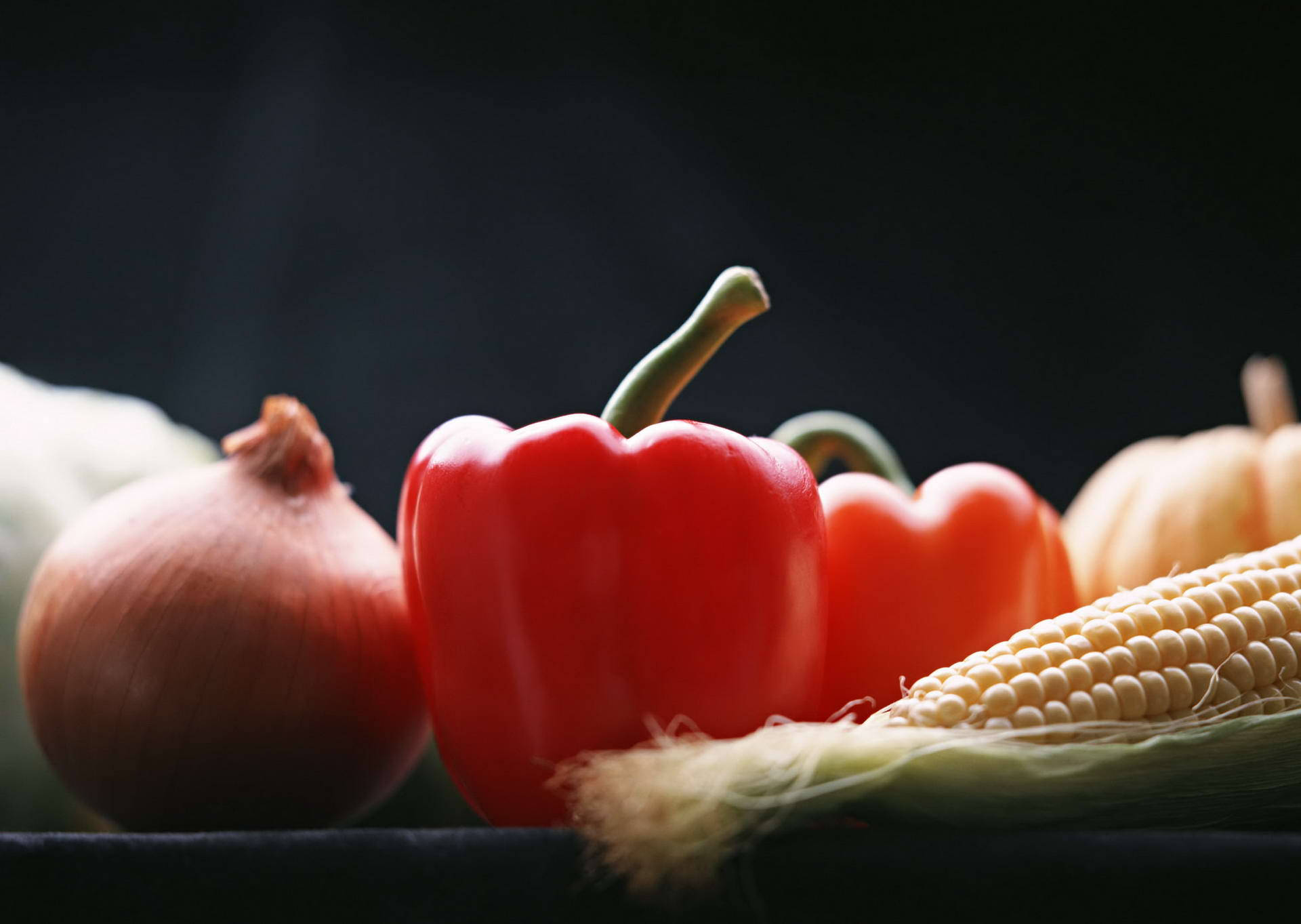 red bell pepper, onion, corn on the cob, Full HD Desktop Wallpaper