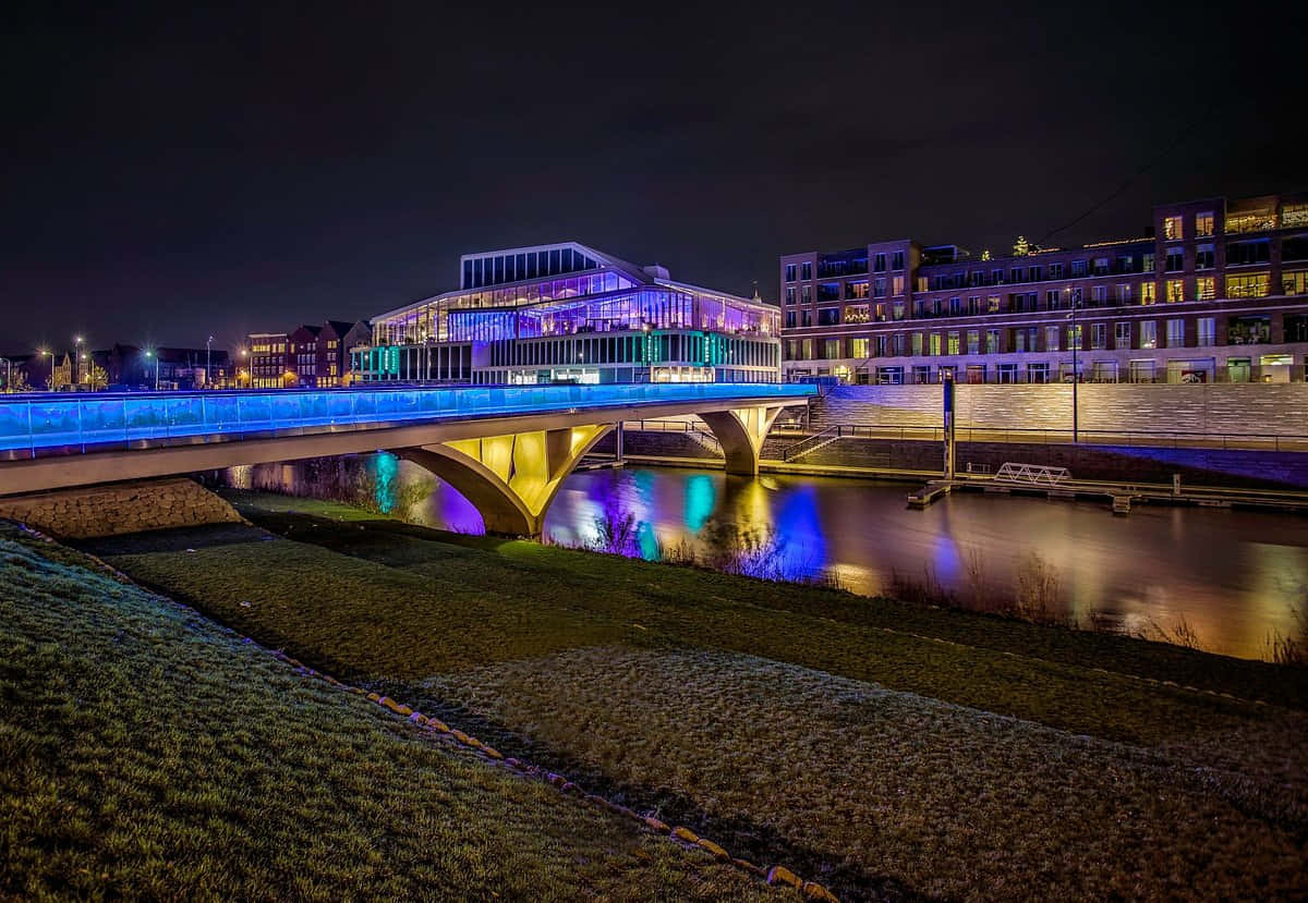 Venlo, nighttime, riverfront, SD Desktop Wallpaper