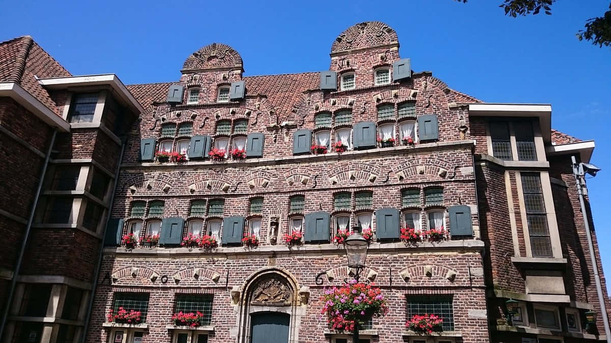 Venlo, traditional Dutch architecture, historic brick building, SD Desktop Wallpaper