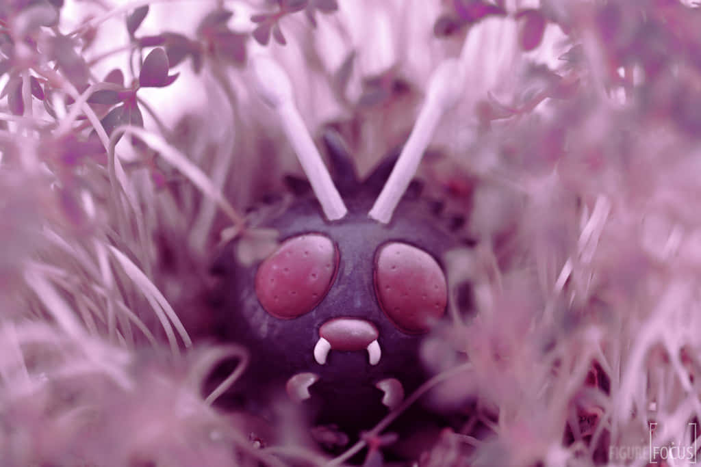 Shiny Venonat, night sky, black toy creature, SD Desktop Wallpaper