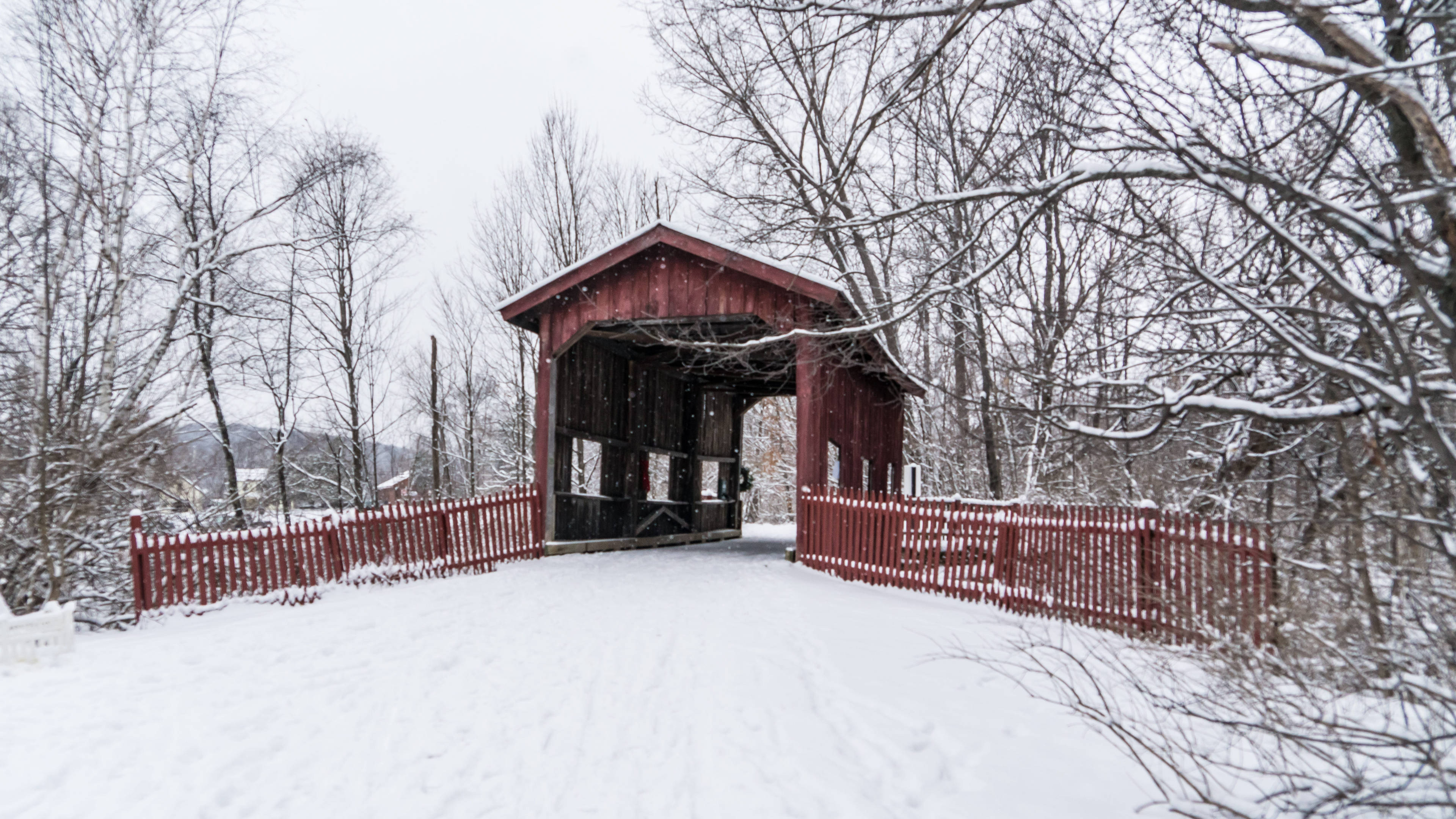 Vermont, covered bridge, red wooden, 4K Desktop Wallpaper