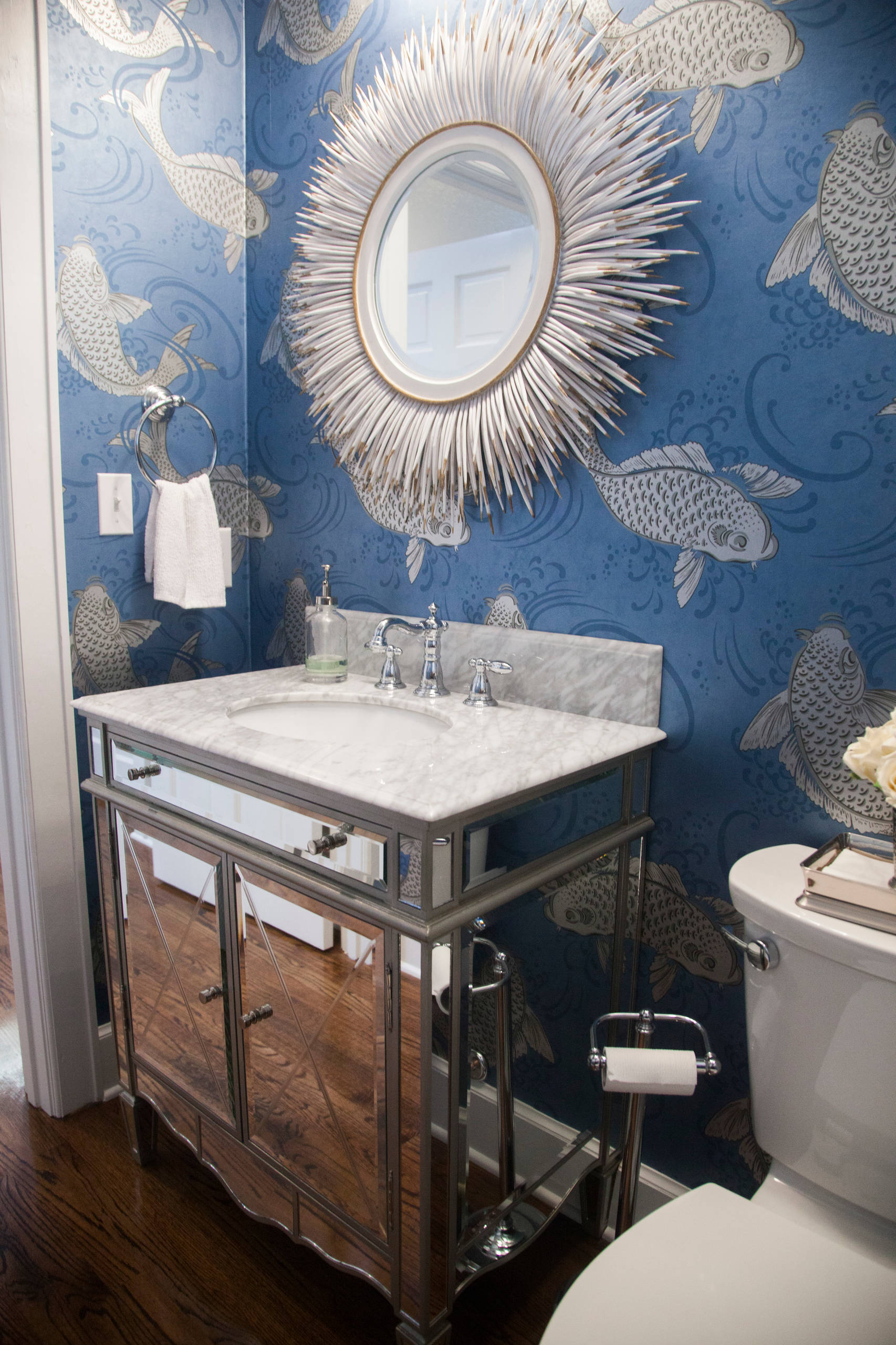 Victorian, powder room, round mirror, 2K Phone Wallpaper