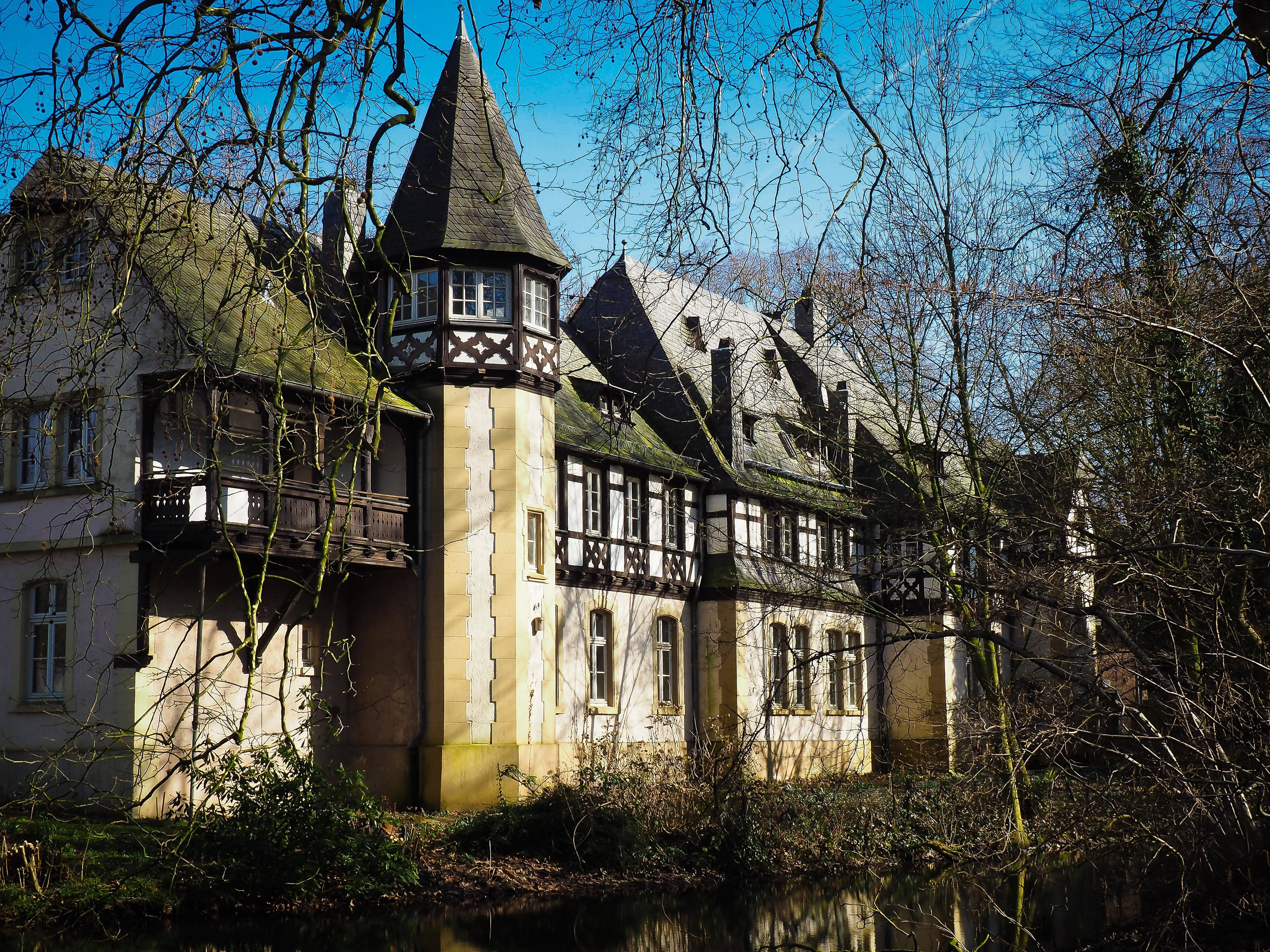 architectural victorian mansion, half-timbered manor house, stone tower, 4K Desktop Wallpaper