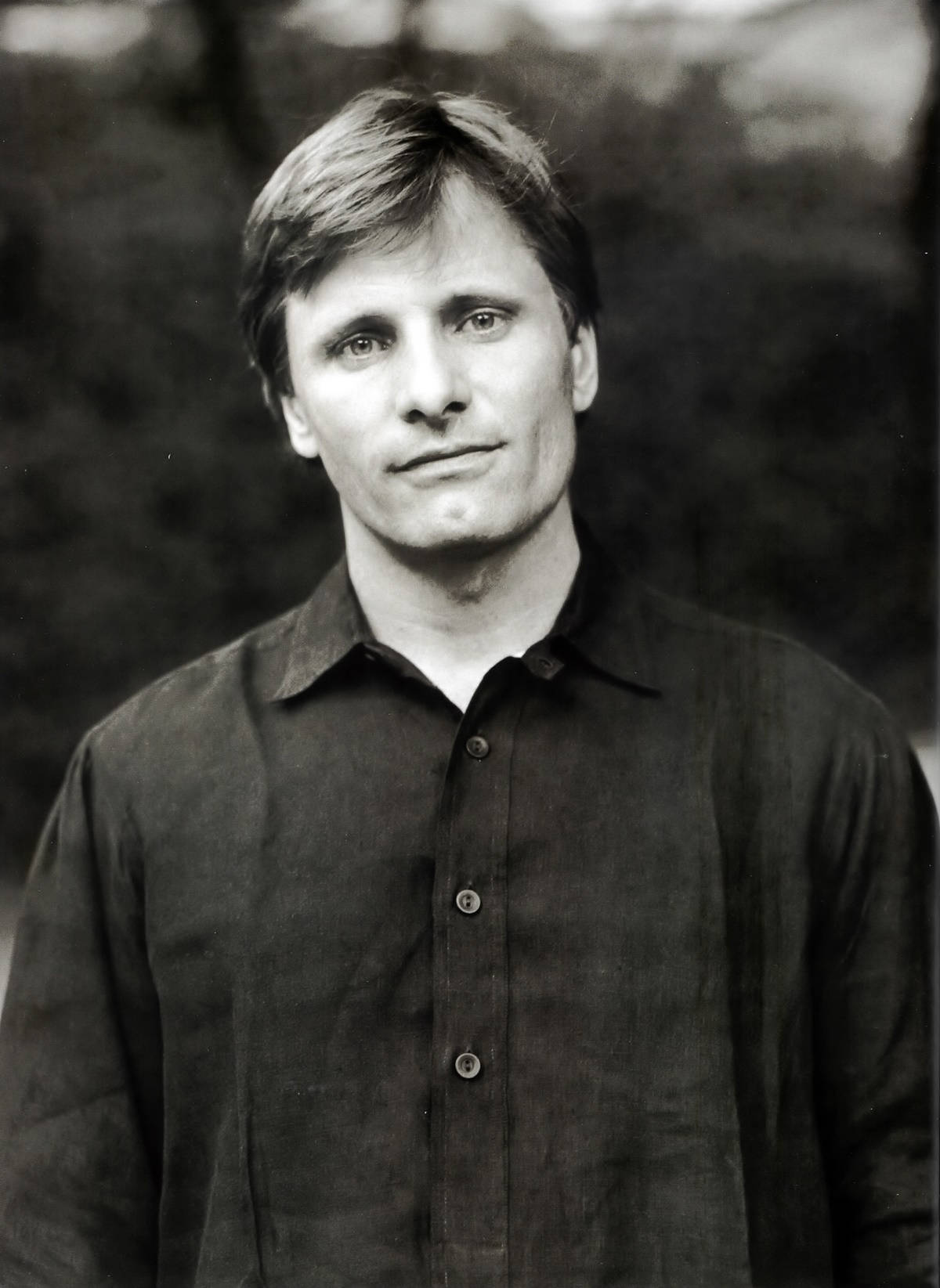 Viggo Mortensen, black and white portrait, light hair, HD Phone Wallpaper