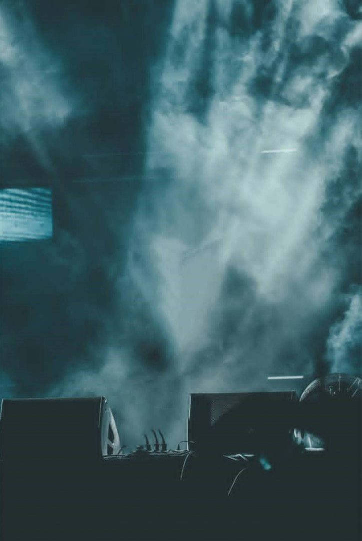 Vijay Mahar, stage, smoke effect, SD Phone Wallpaper