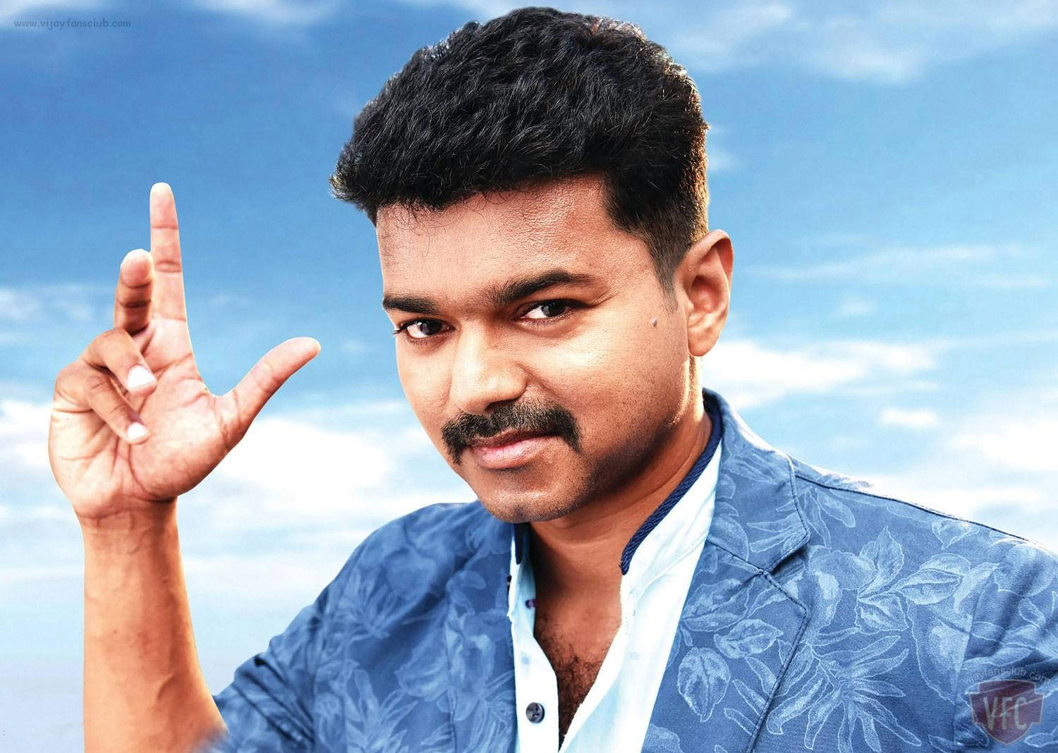Vijay, blue floral shirt, bright blue sky, HD Desktop Wallpaper